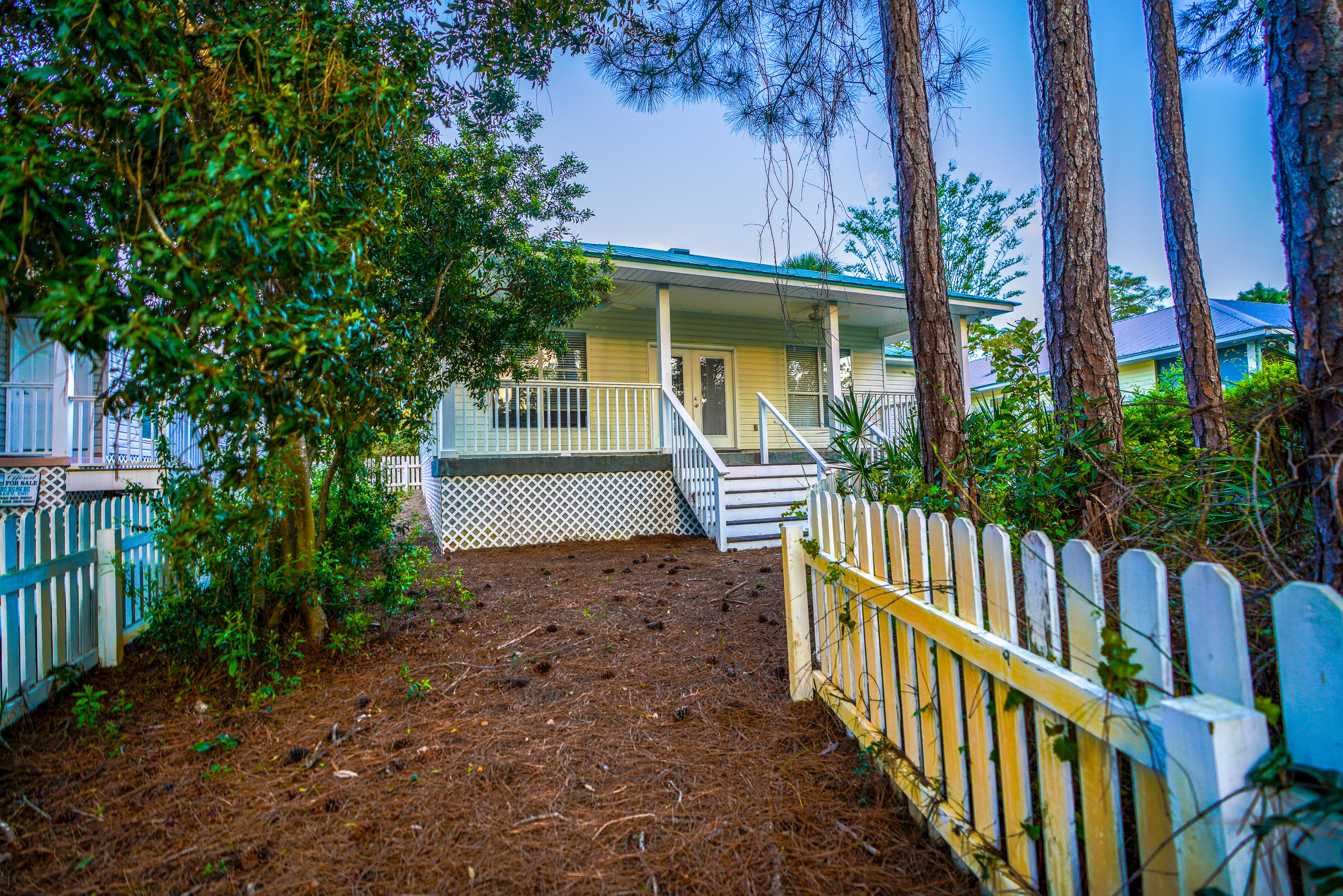 SEA DUNES - Residential
