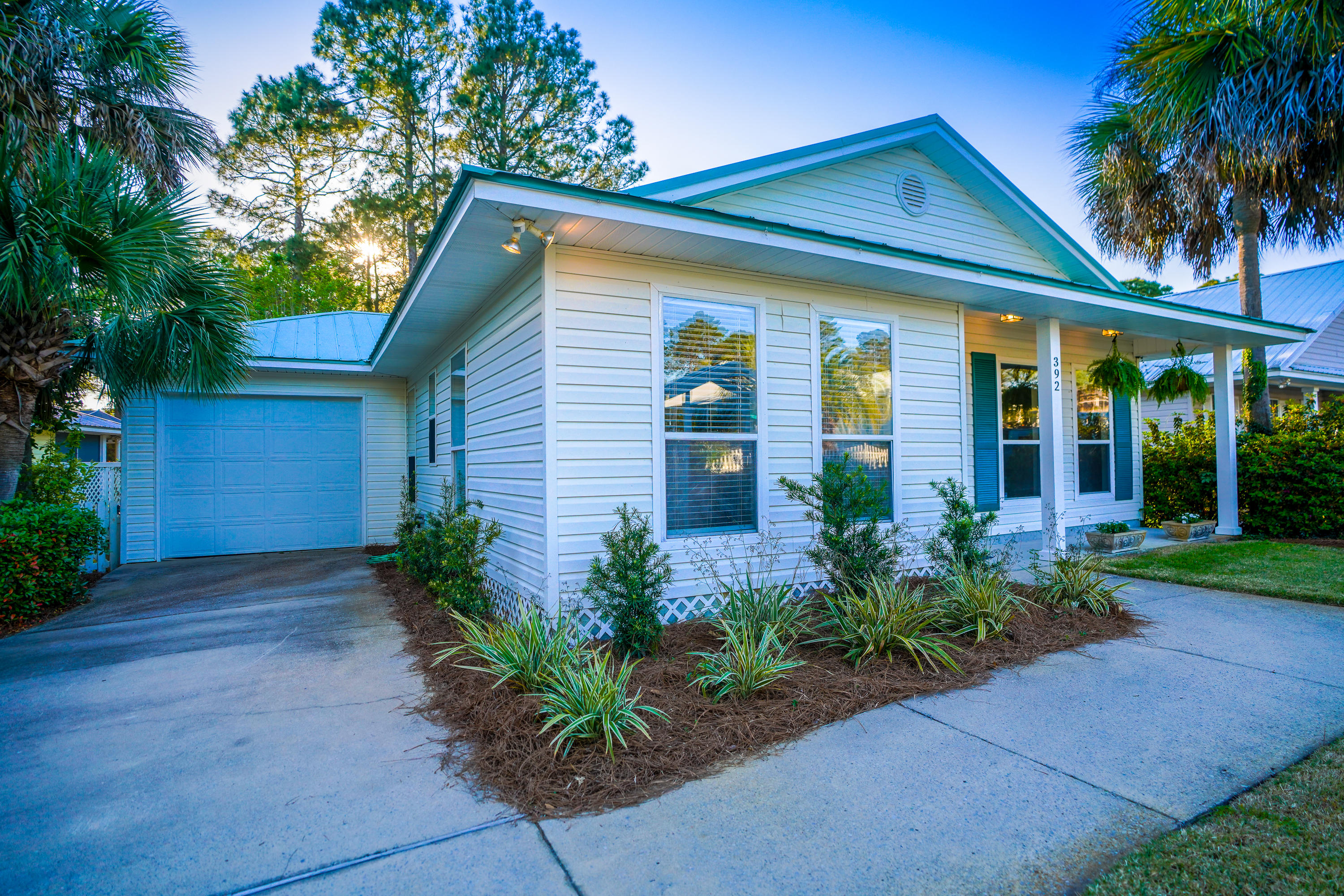 SEA DUNES - Residential