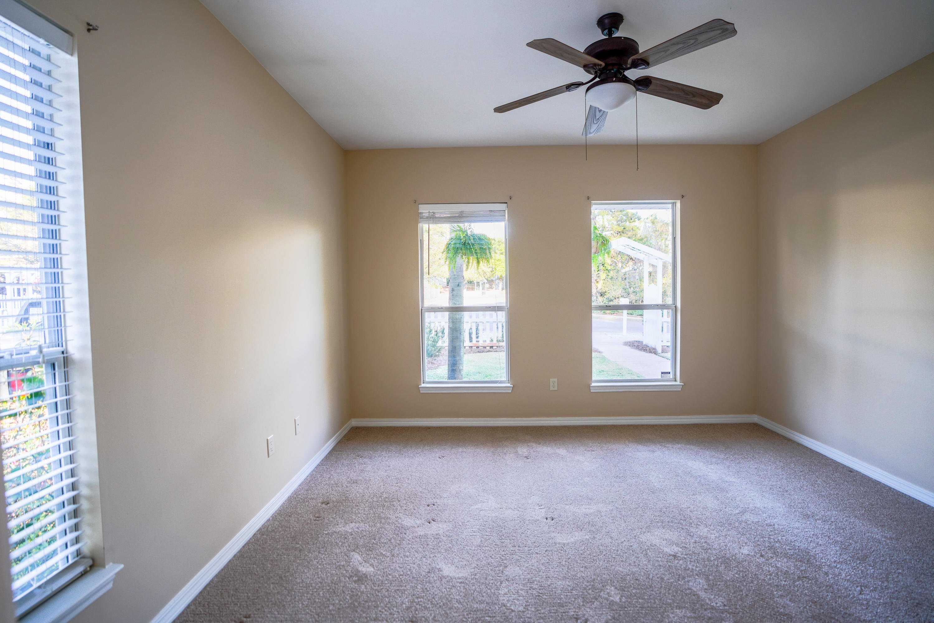 SEA DUNES - Residential