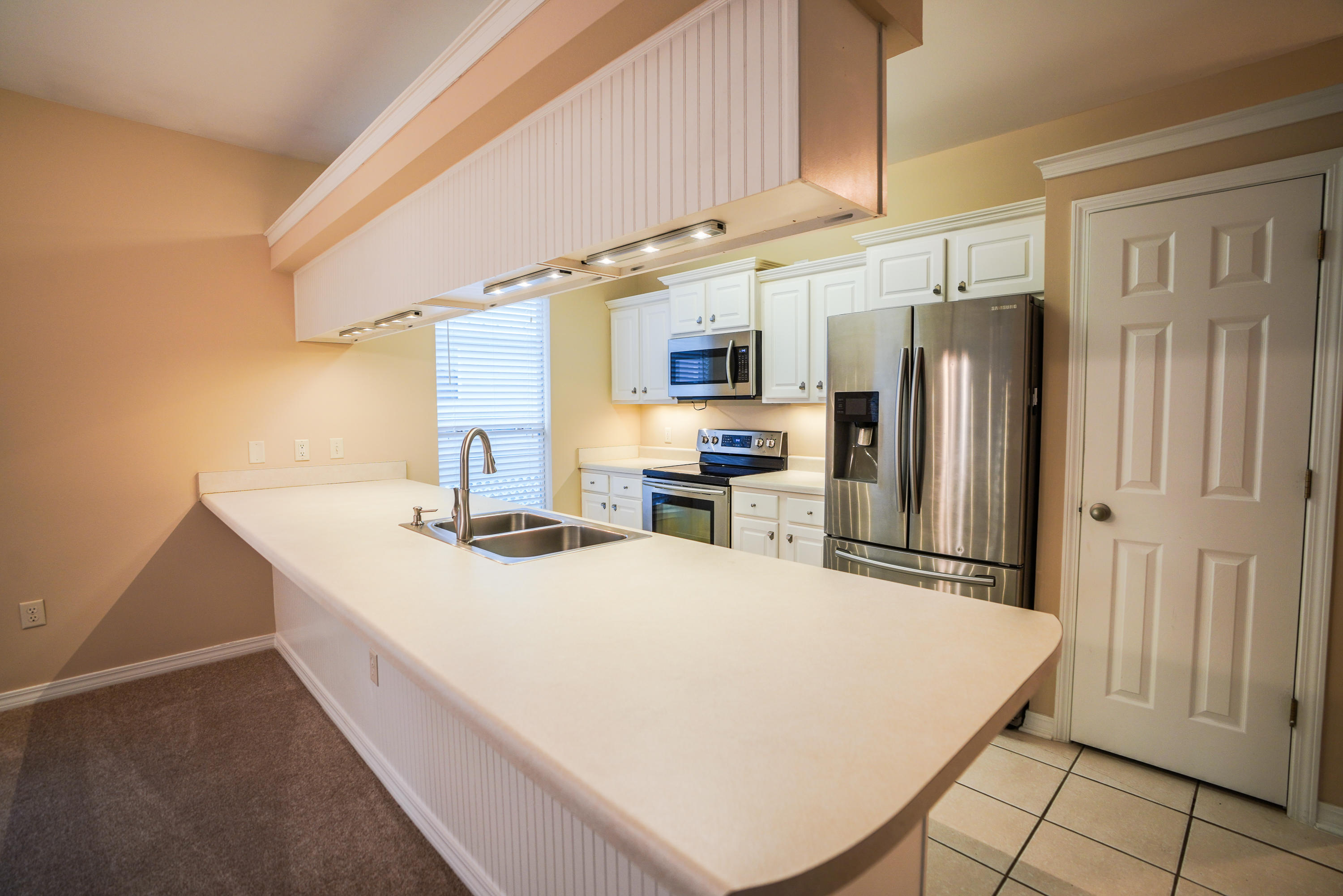 SEA DUNES - Residential