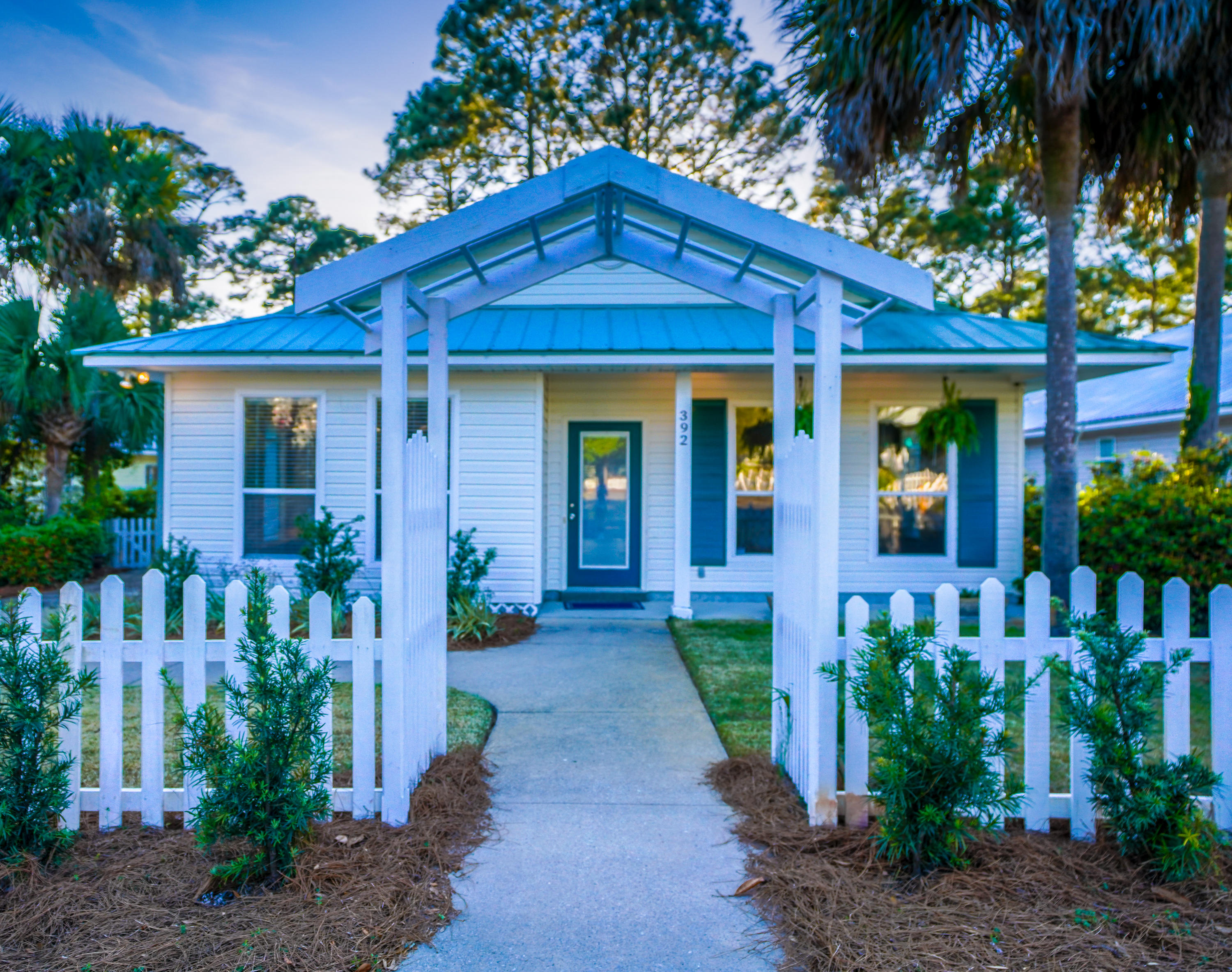 SEA DUNES - Residential
