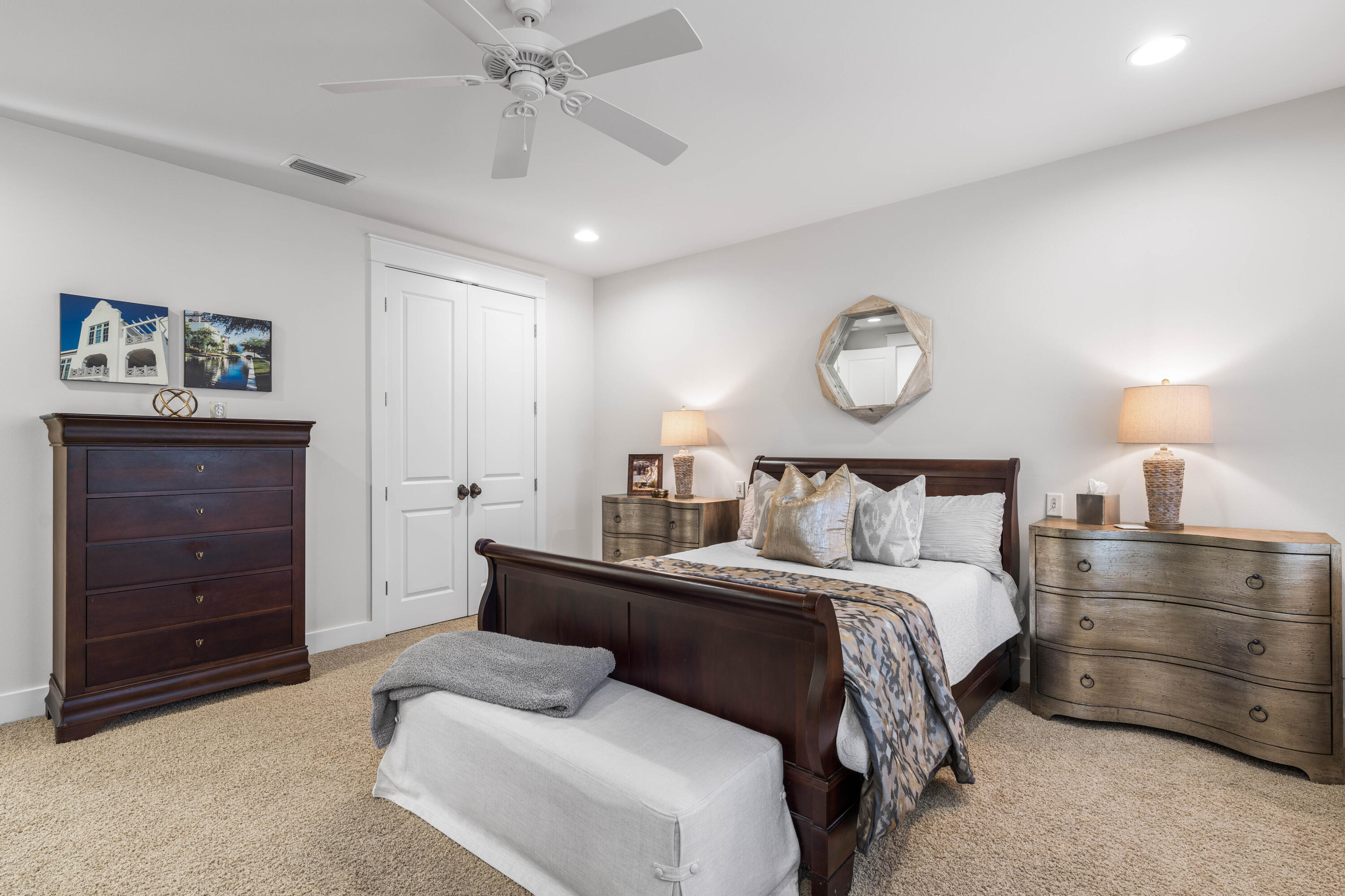 CARSON OAKS - Residential