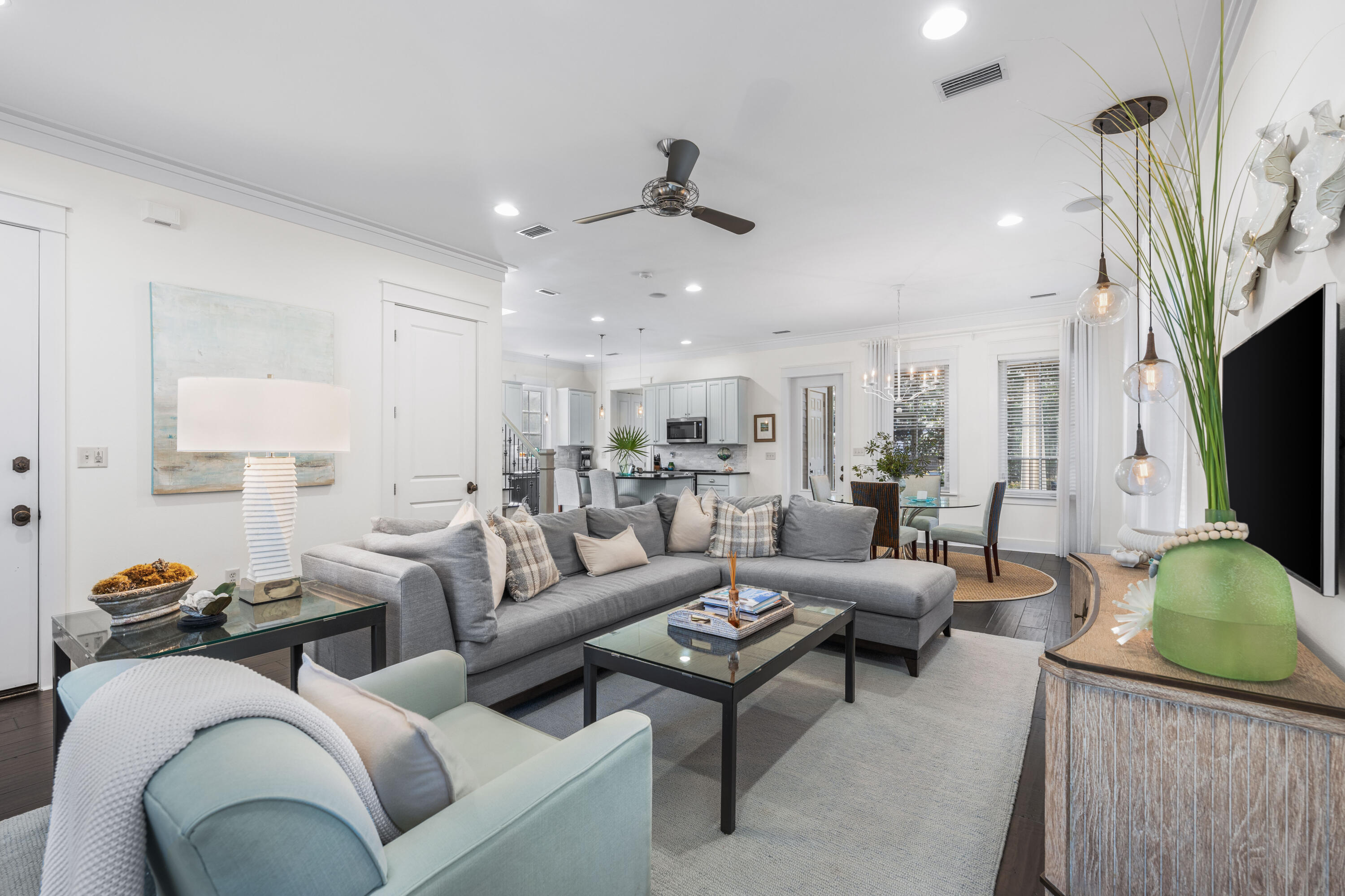 CARSON OAKS - Residential