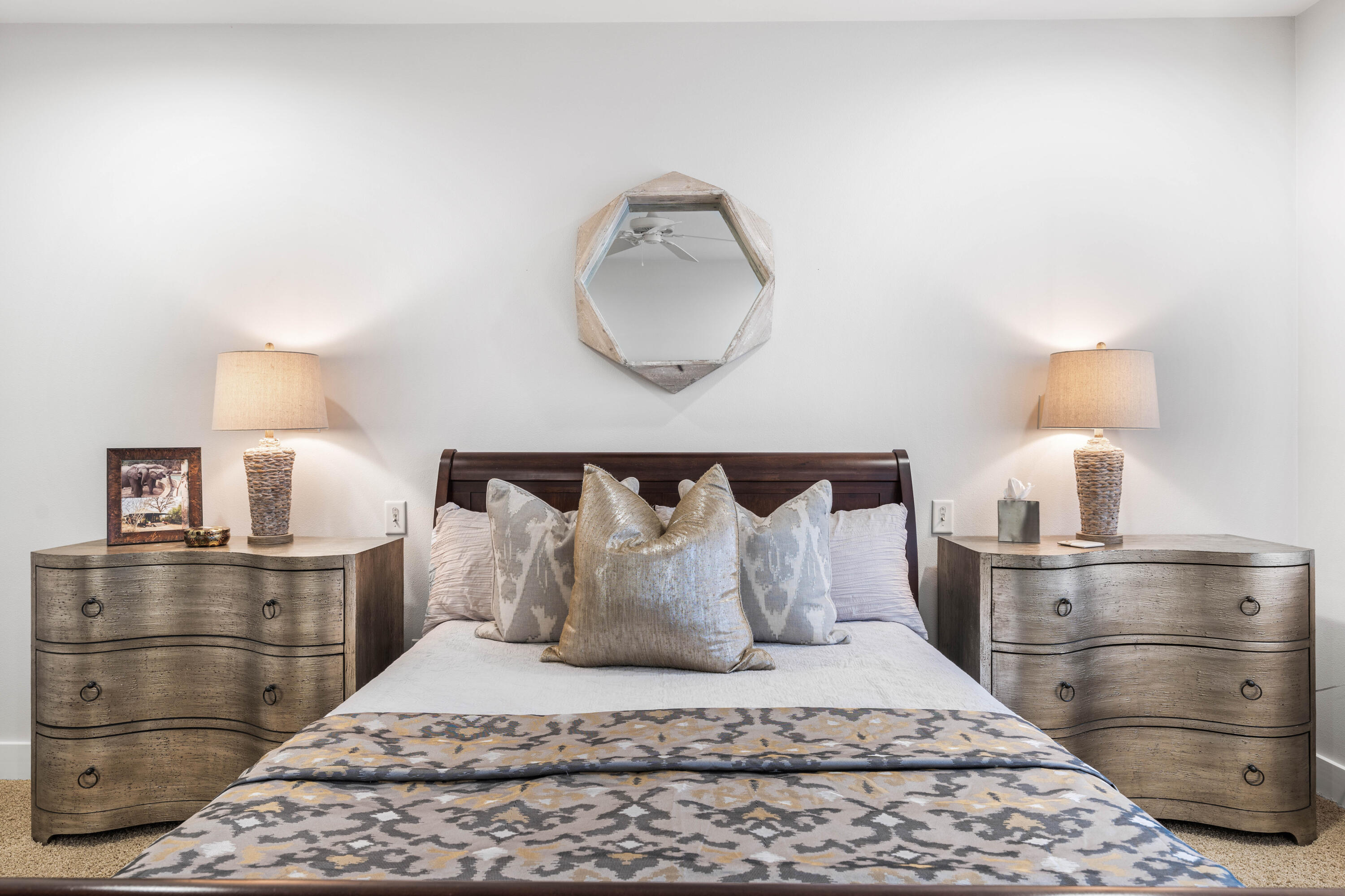 CARSON OAKS - Residential