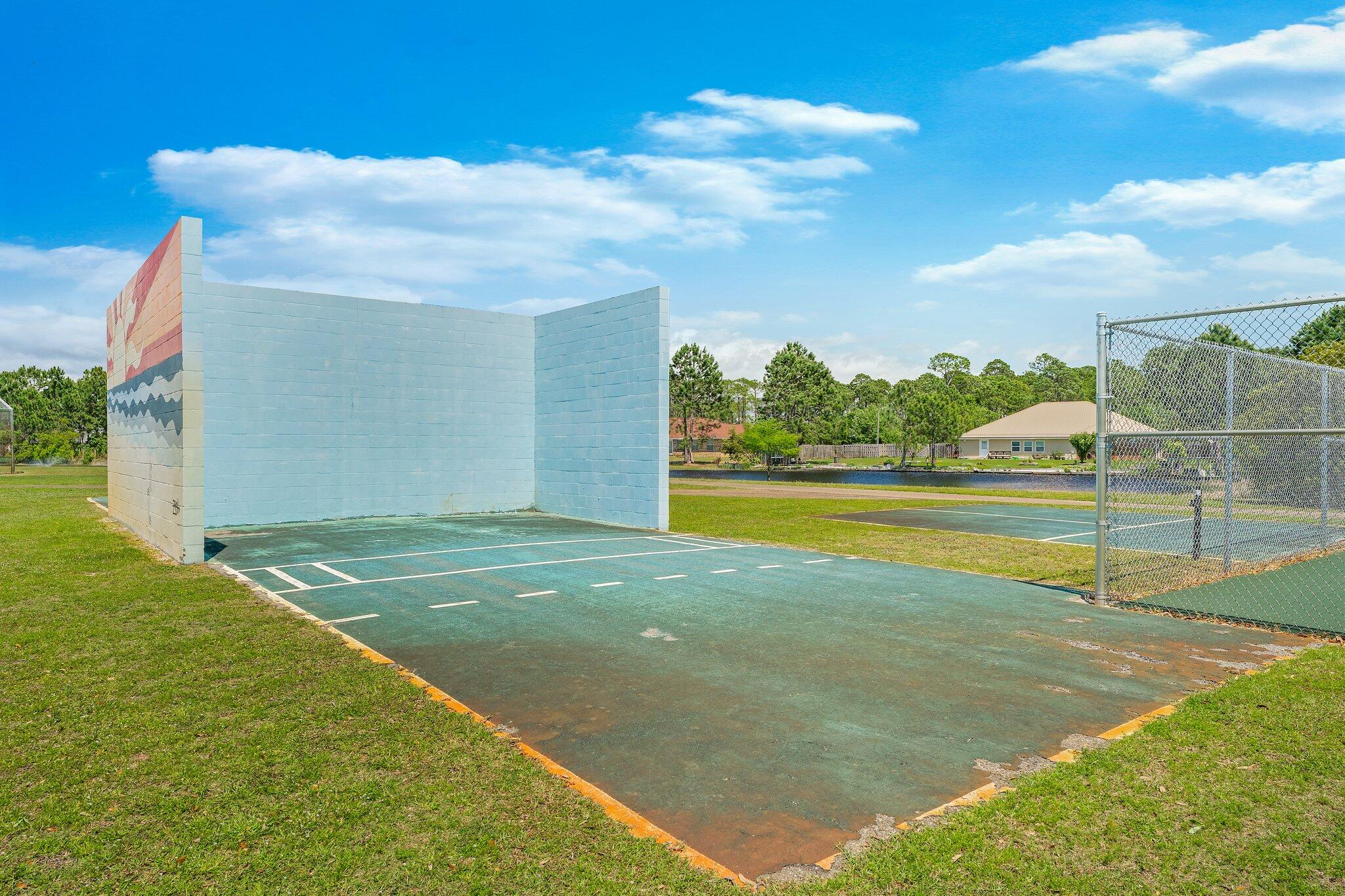 DRIFTWOOD ESTATES - Residential