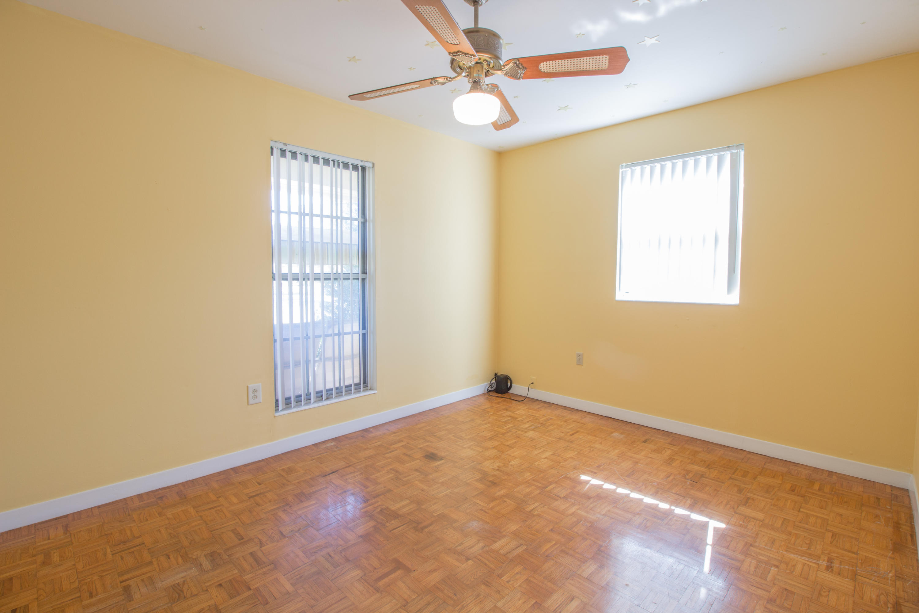 BAYSHORE PARK UNIT 3 - Residential