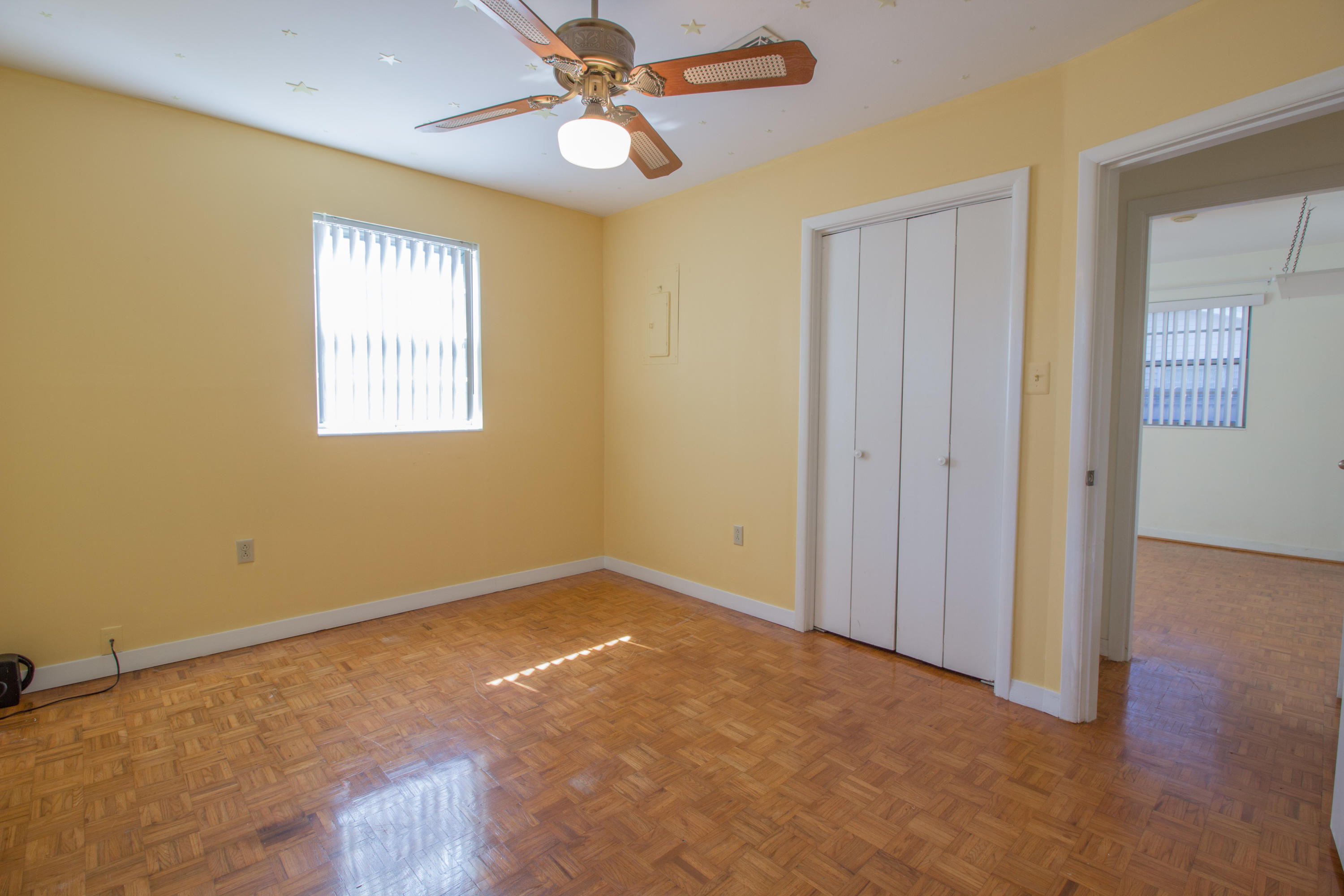 BAYSHORE PARK UNIT 3 - Residential