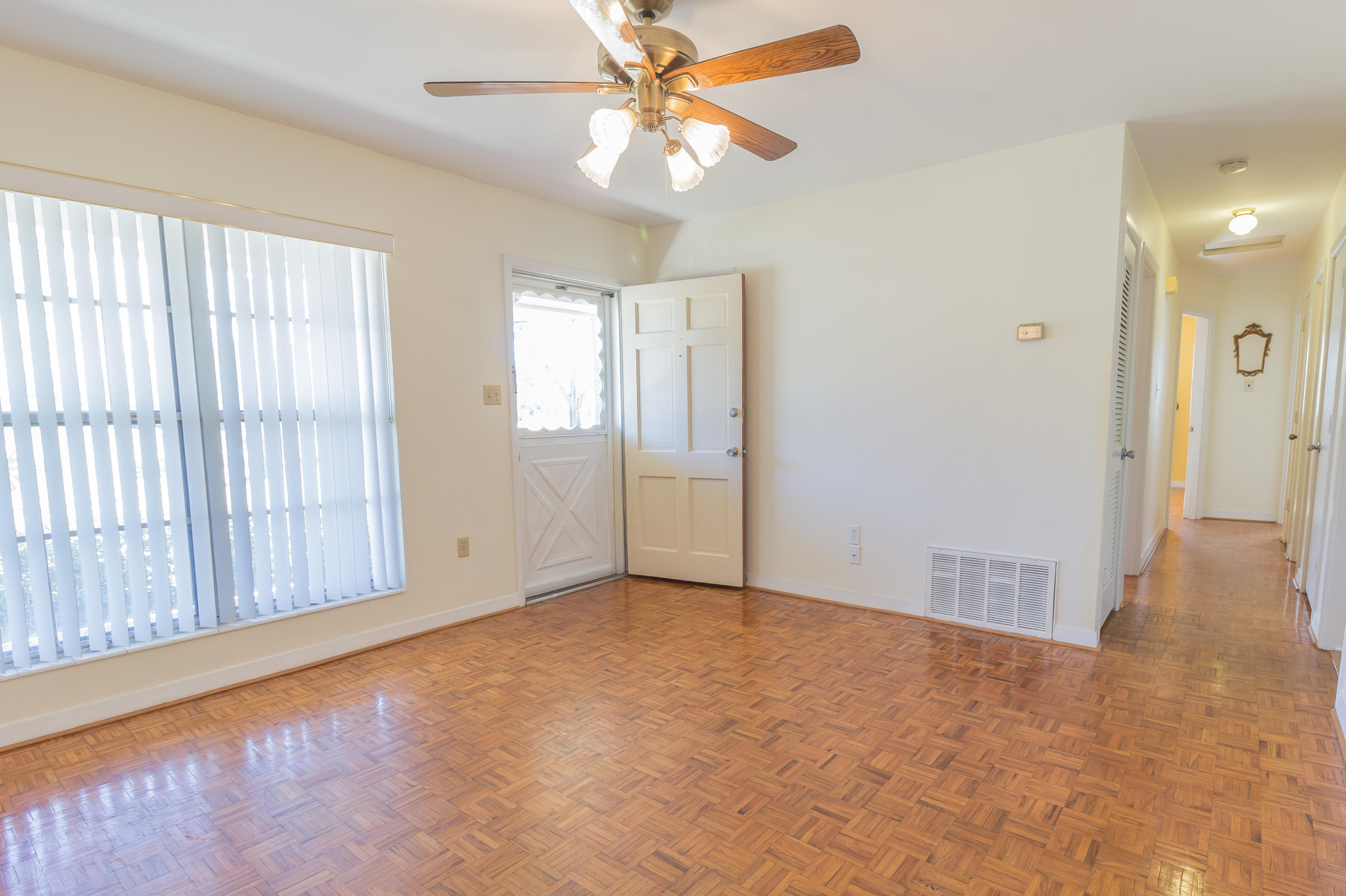 BAYSHORE PARK UNIT 3 - Residential