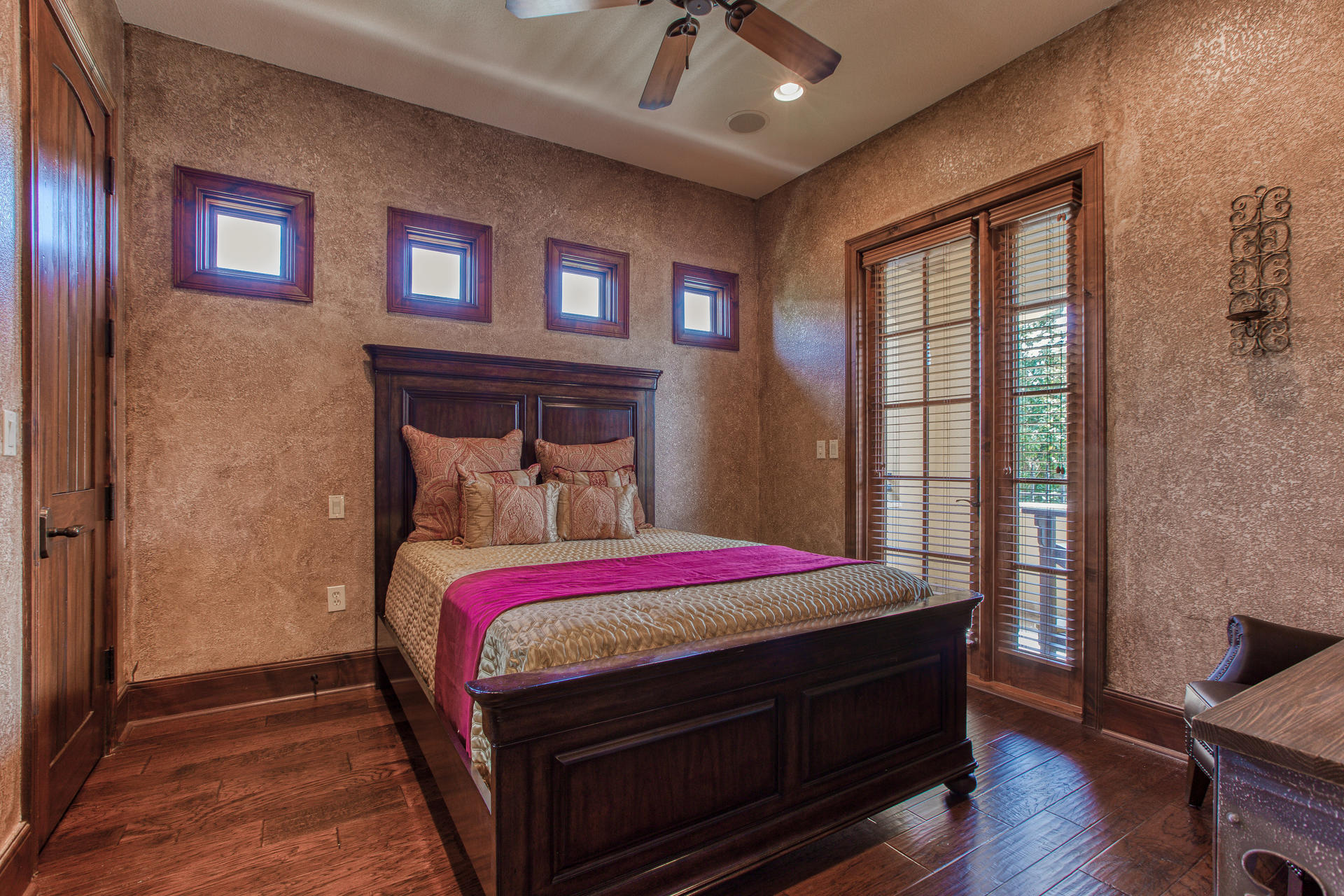 TUSCANA - Residential