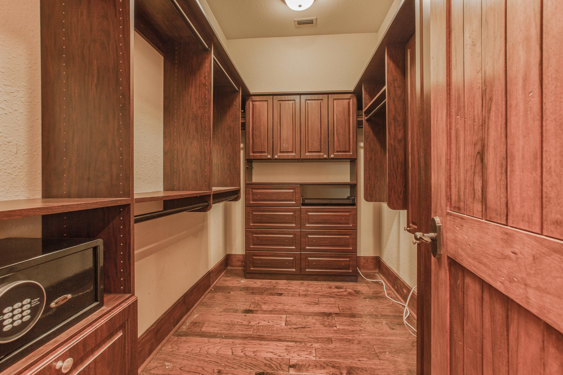 TUSCANA - Residential