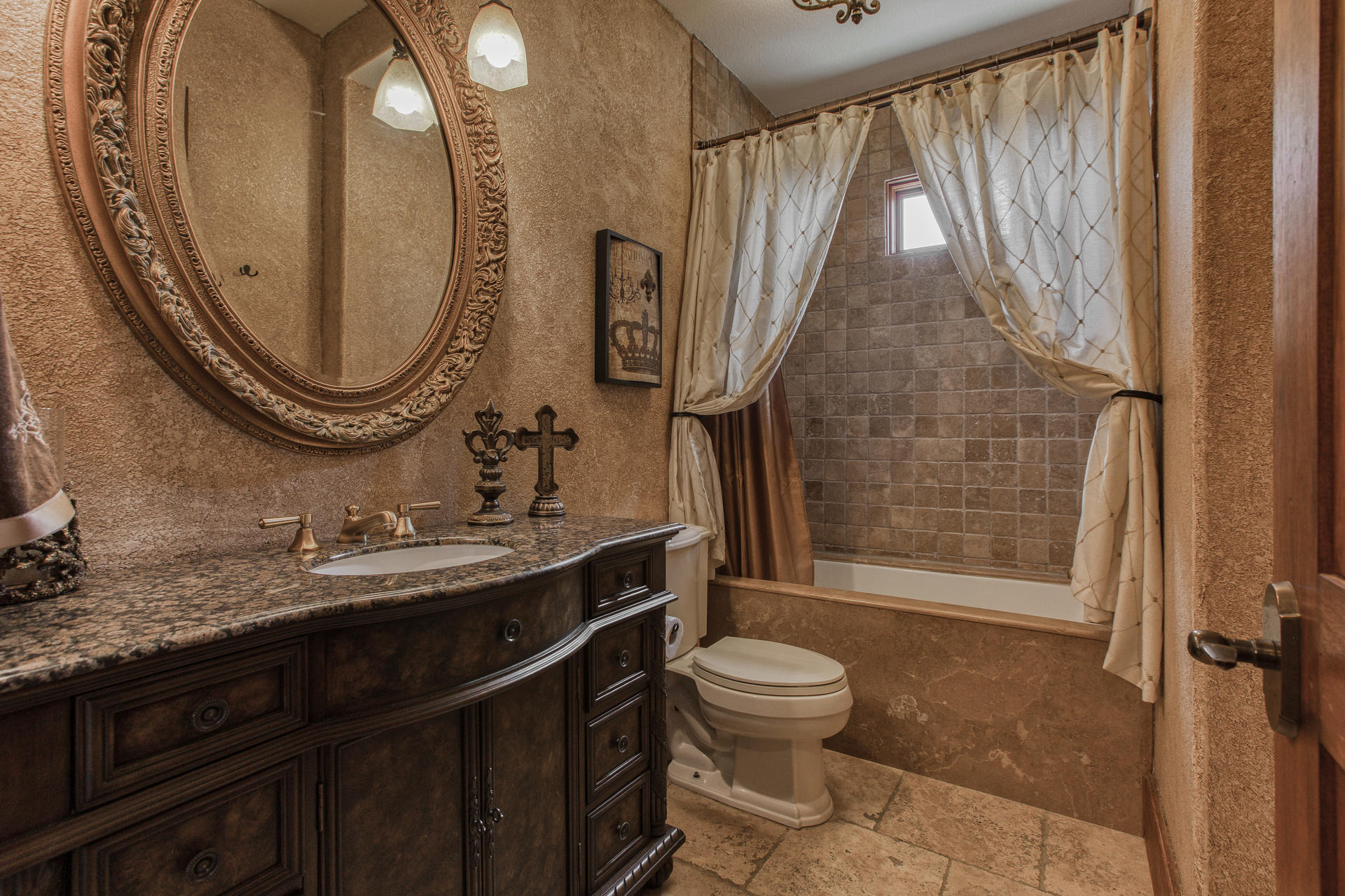 TUSCANA - Residential