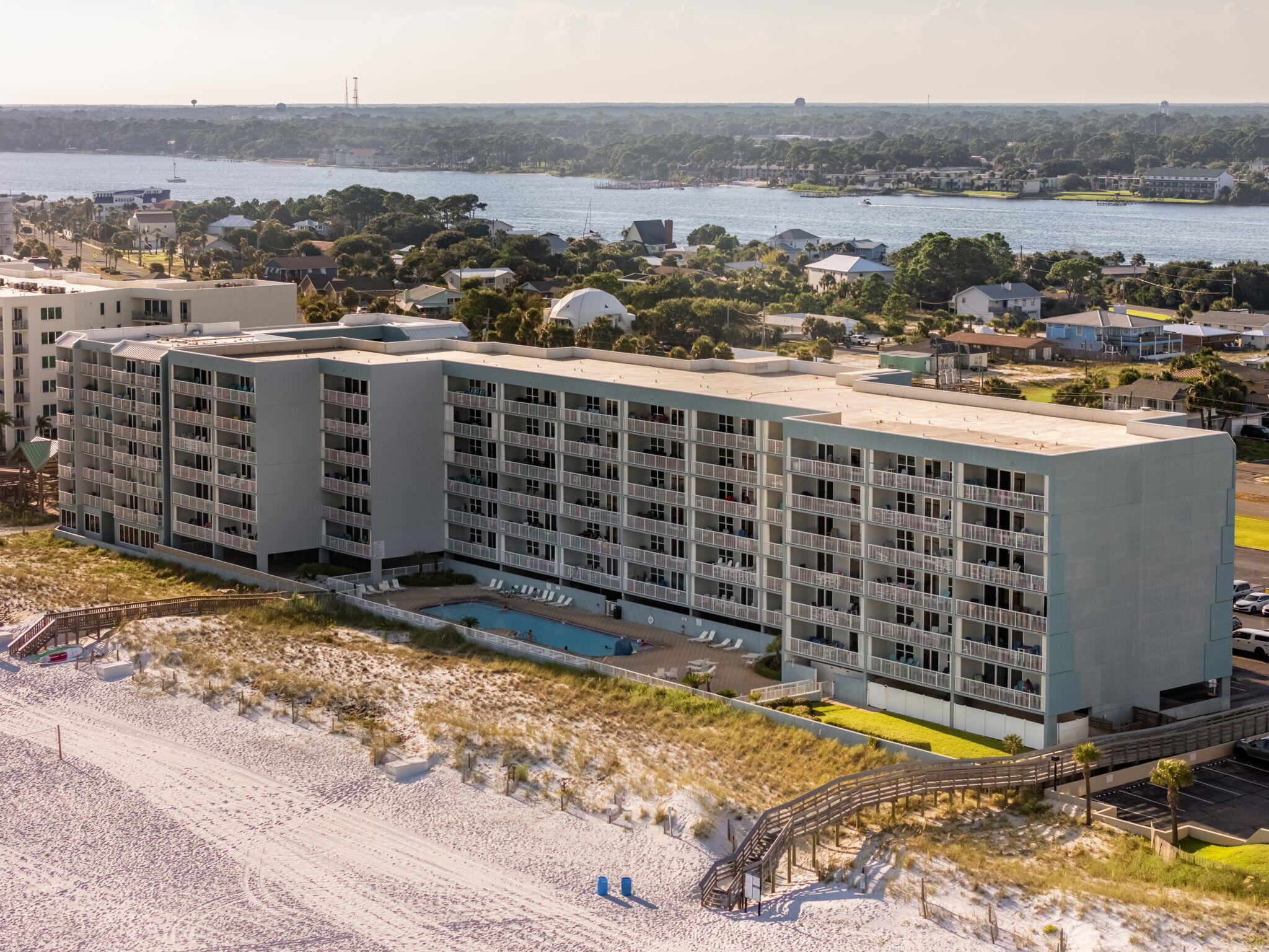 ISLANDER BEACH RESORT CONDO - Residential