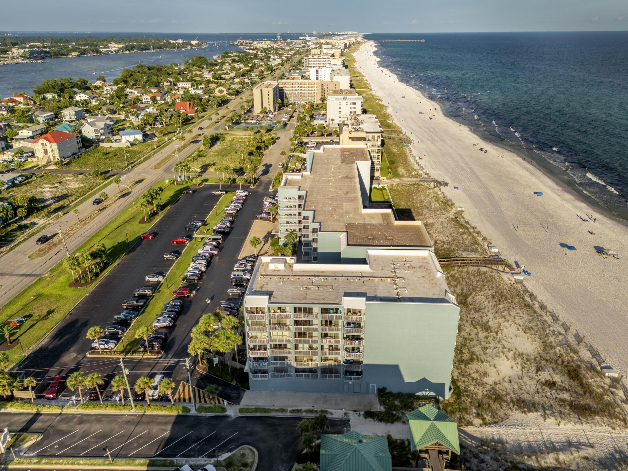ISLANDER BEACH RESORT CONDO - Residential