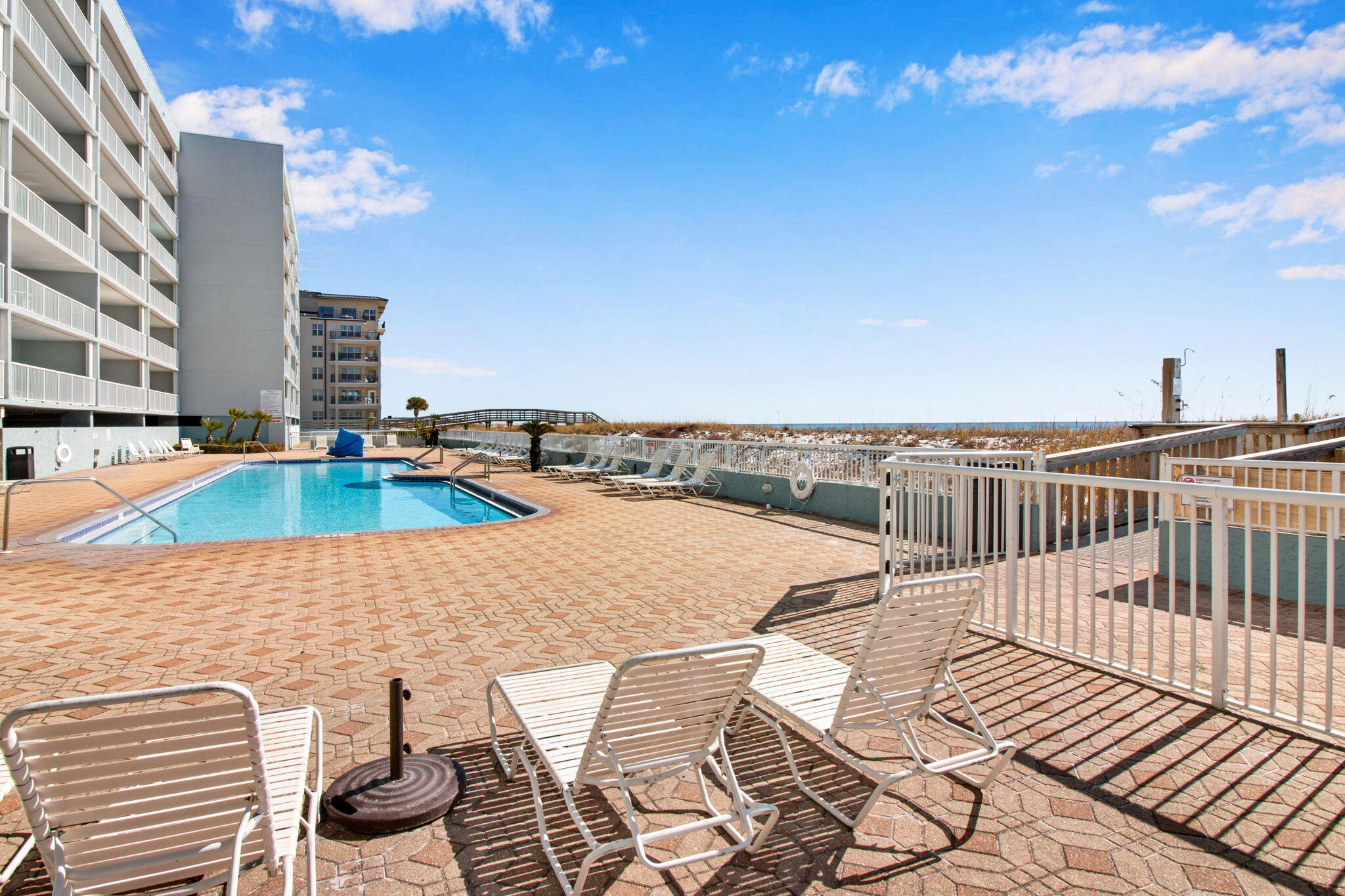 ISLANDER BEACH RESORT CONDO - Residential