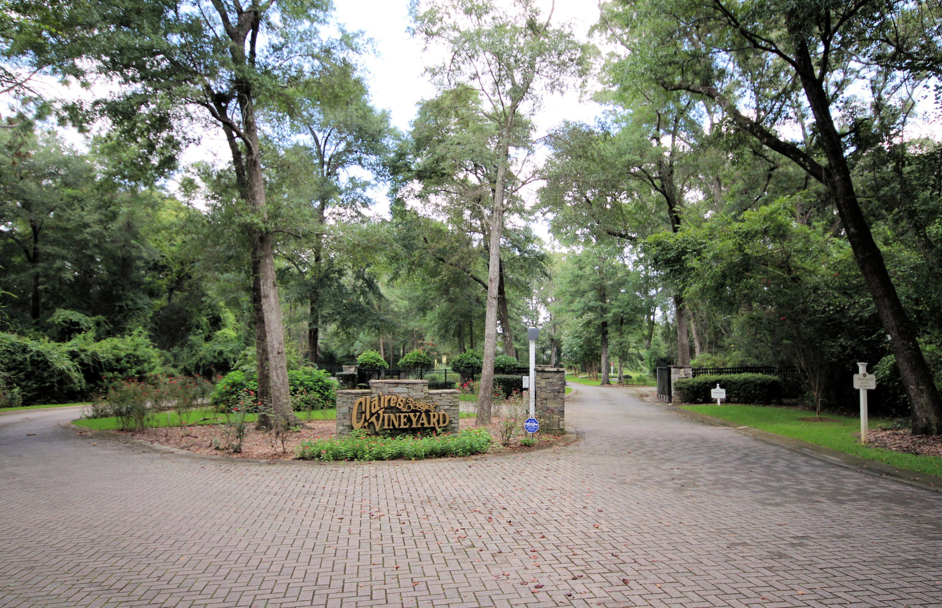 CLAIRES VINEYARD - Residential