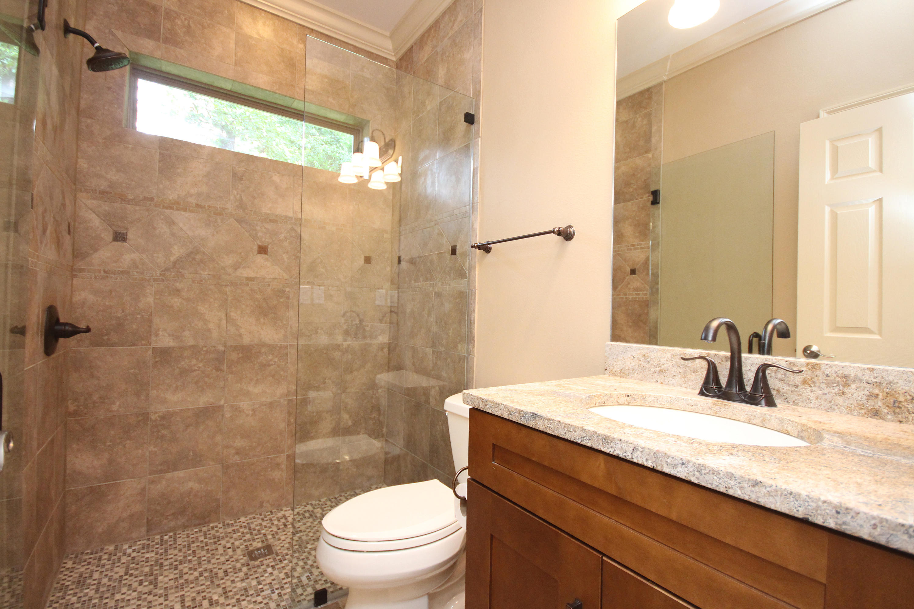 CLAIRES VINEYARD - Residential