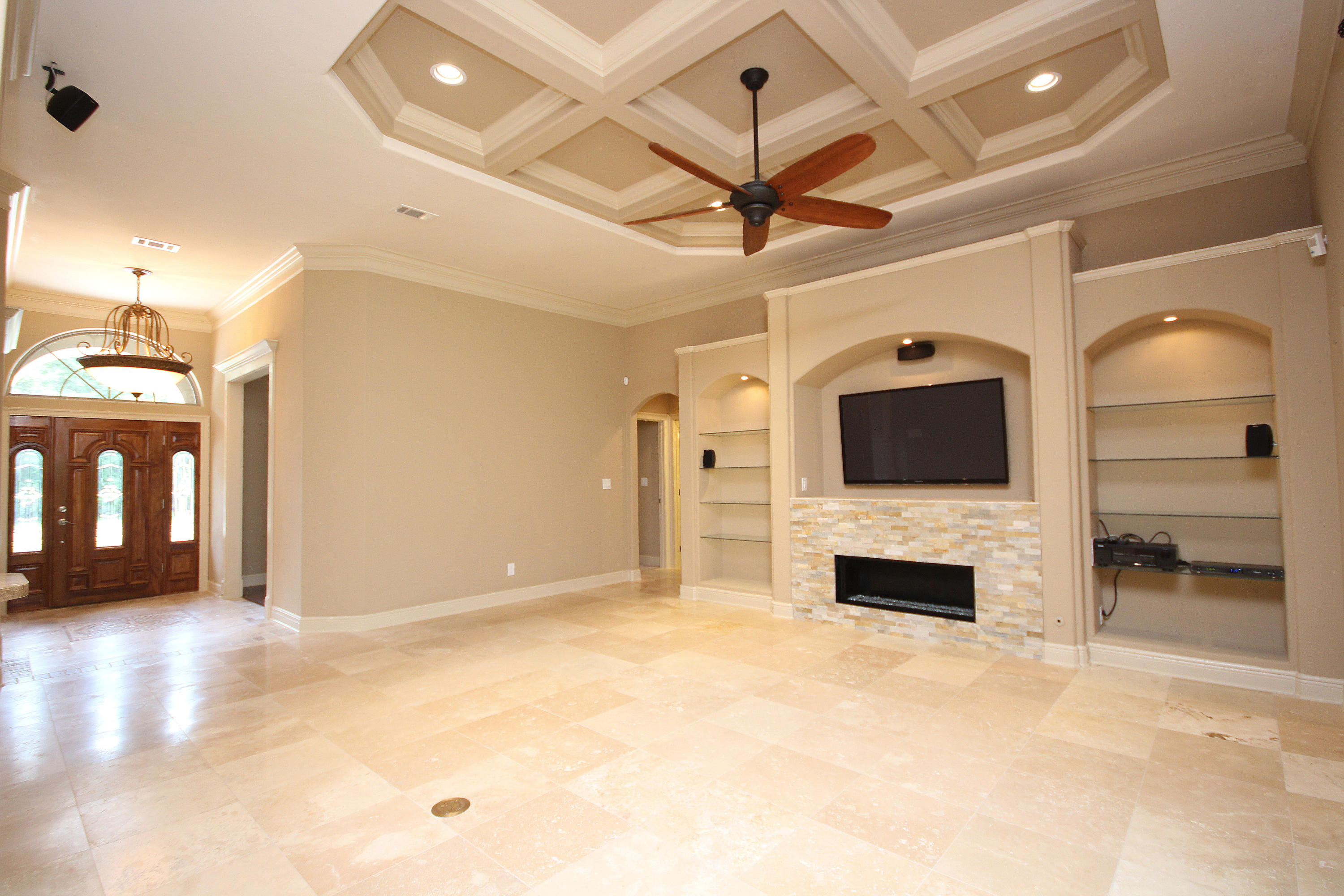 CLAIRES VINEYARD - Residential