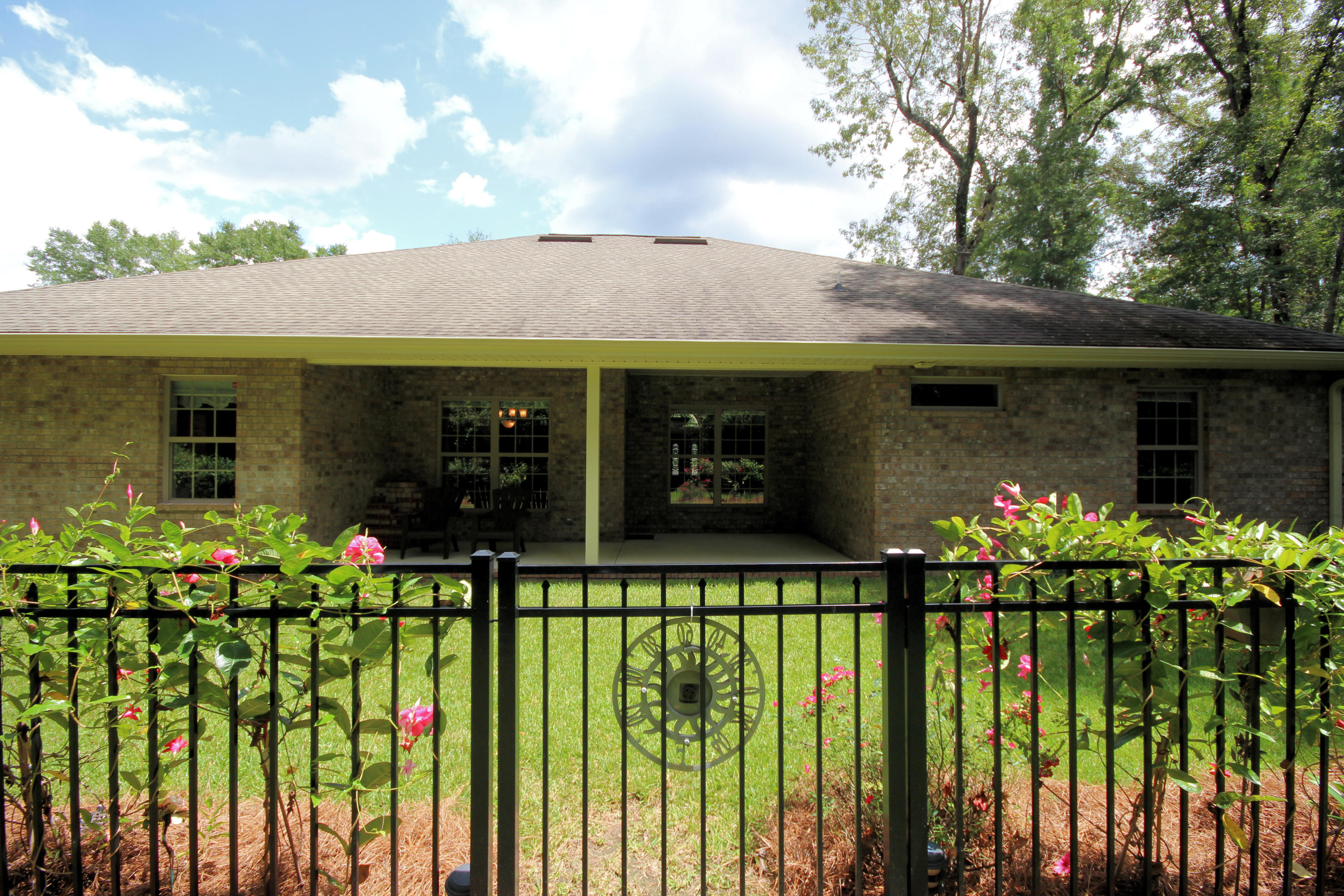 CLAIRES VINEYARD - Residential