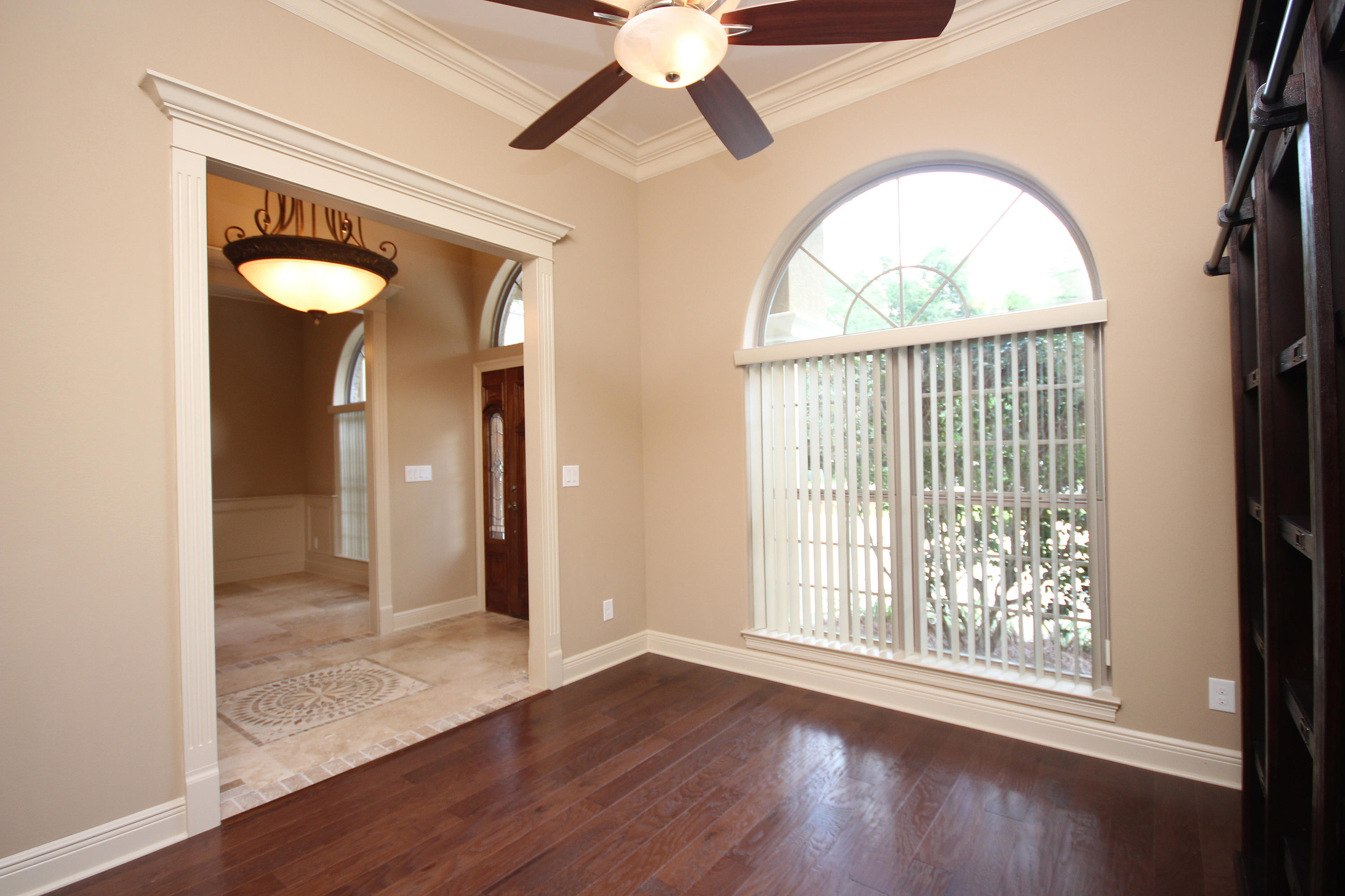 CLAIRES VINEYARD - Residential