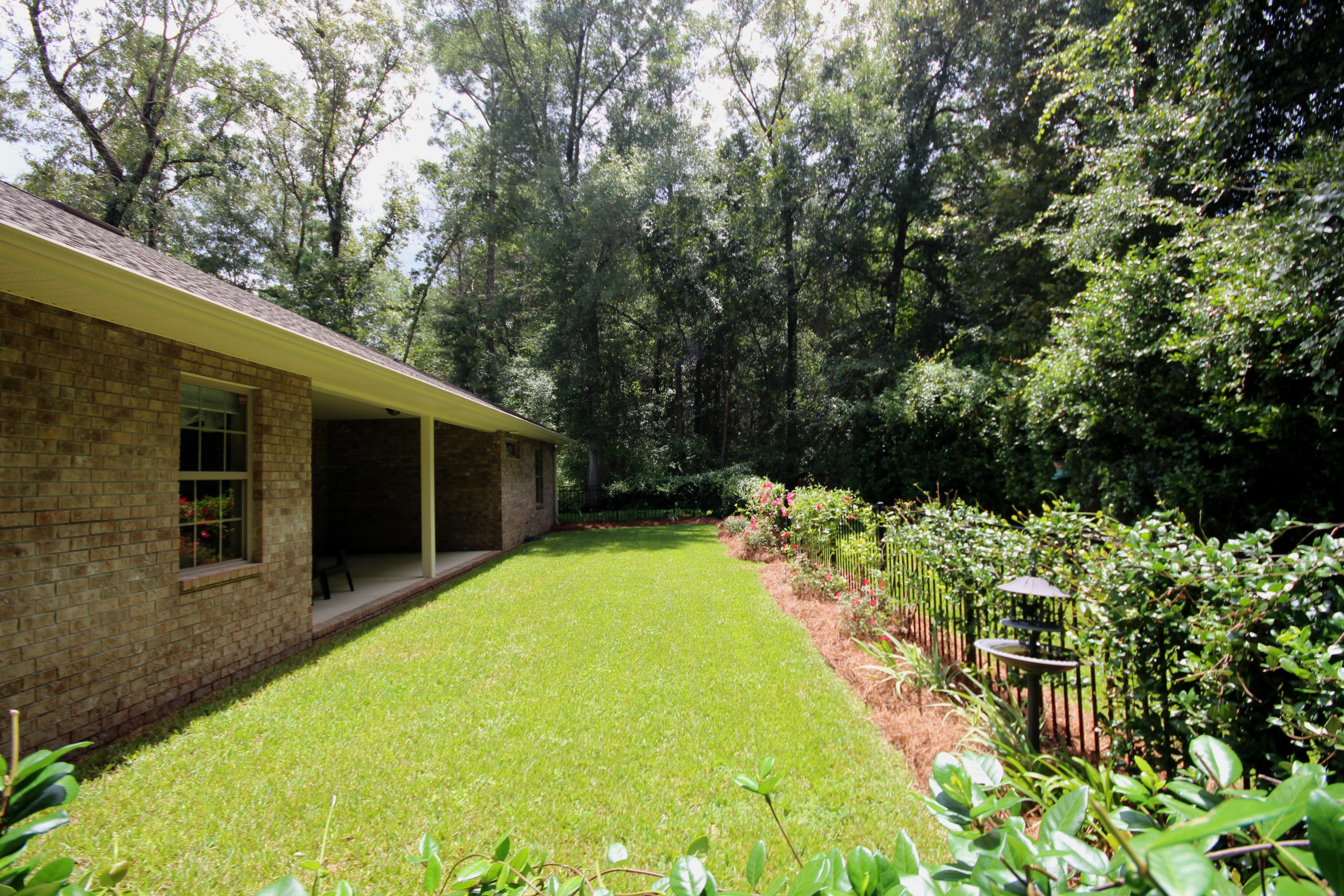 CLAIRES VINEYARD - Residential