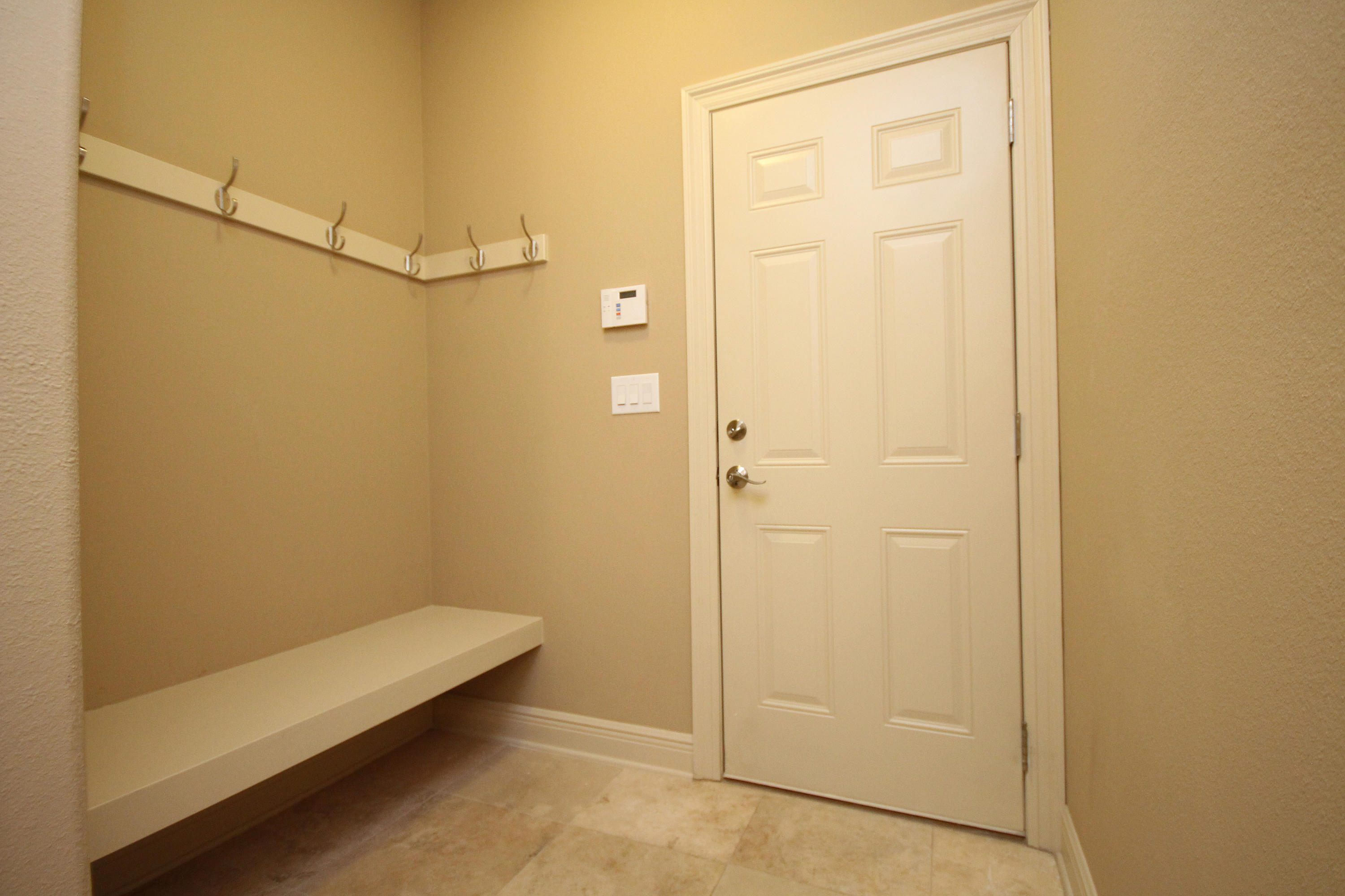 CLAIRES VINEYARD - Residential