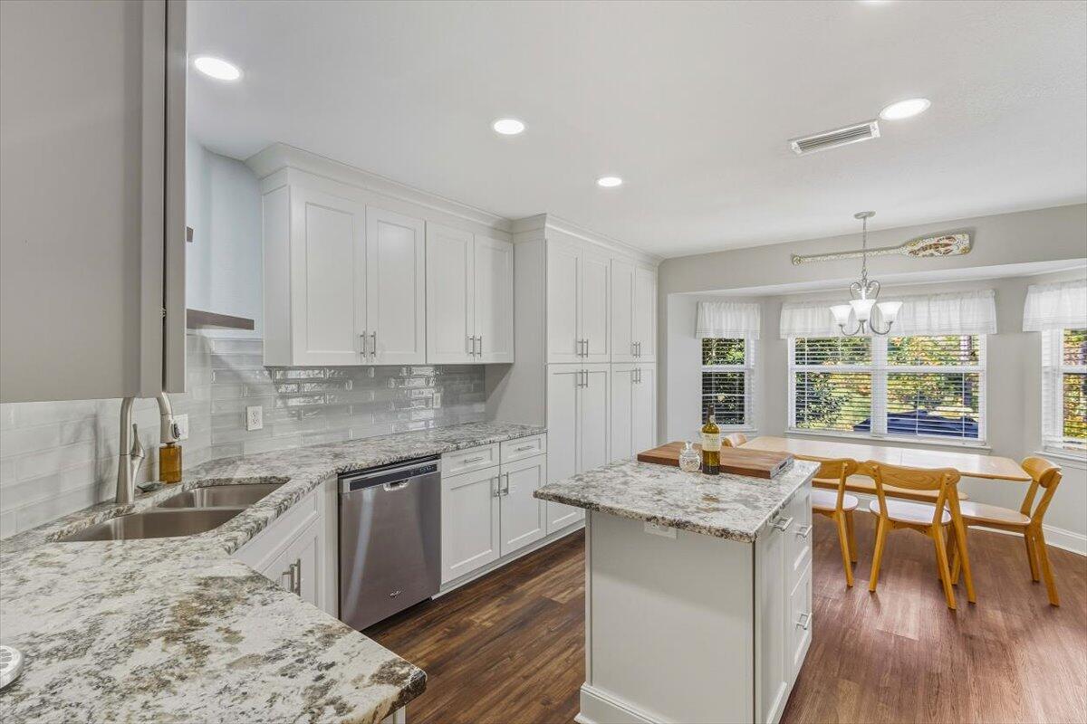 WESTVIEW EST PH IV - Residential