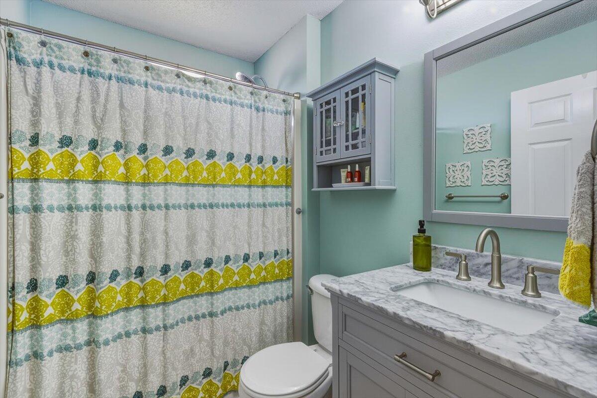 WESTVIEW EST PH IV - Residential