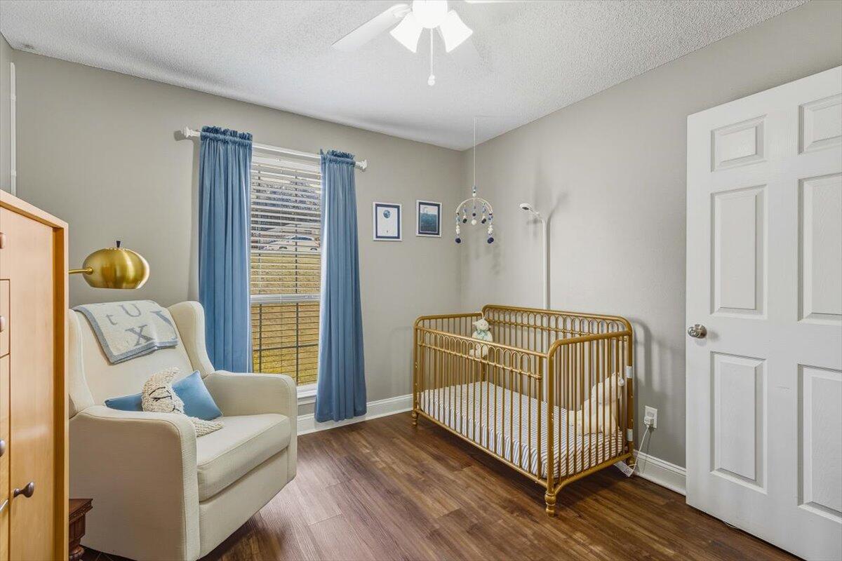 WESTVIEW EST PH IV - Residential