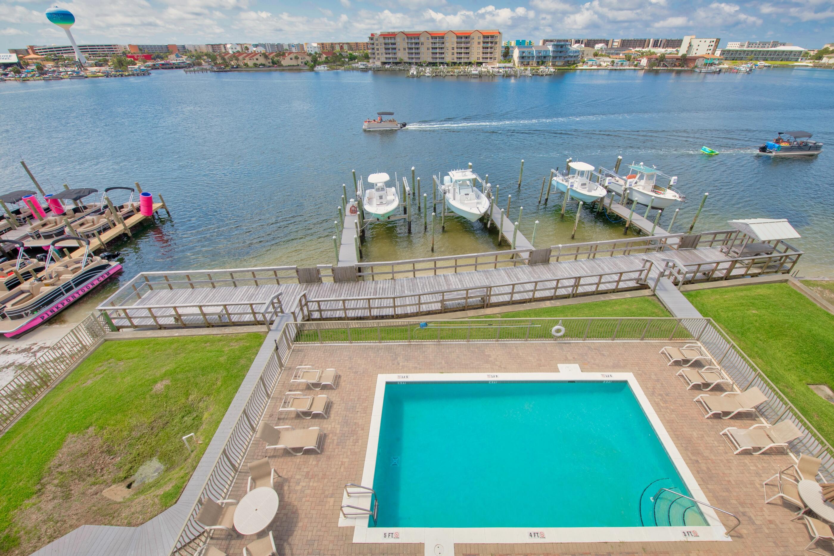 SAILWATCH LANDING - Residential