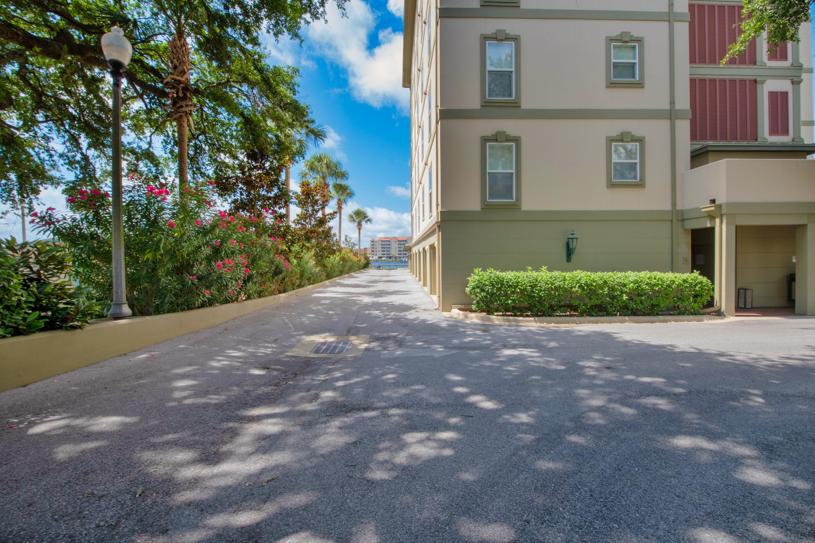 SAILWATCH LANDING - Residential