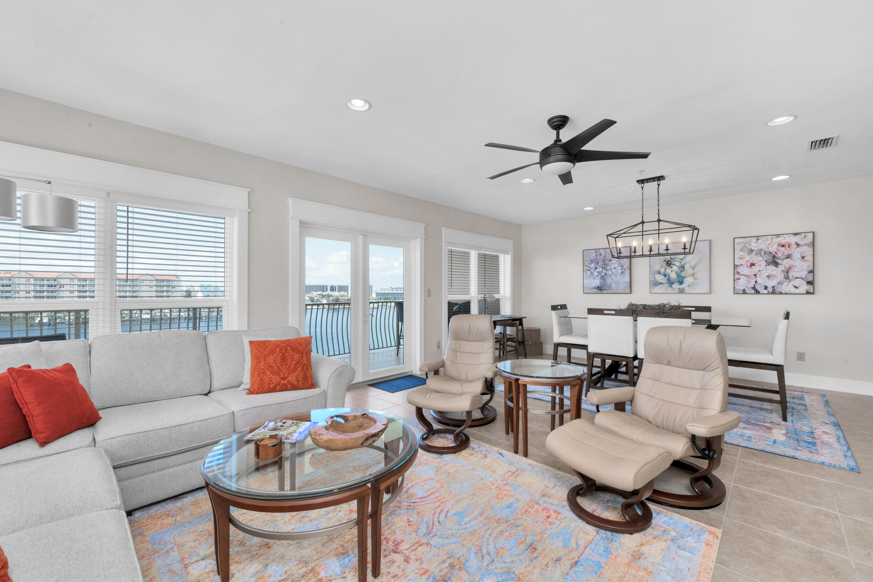 SAILWATCH LANDING - Residential