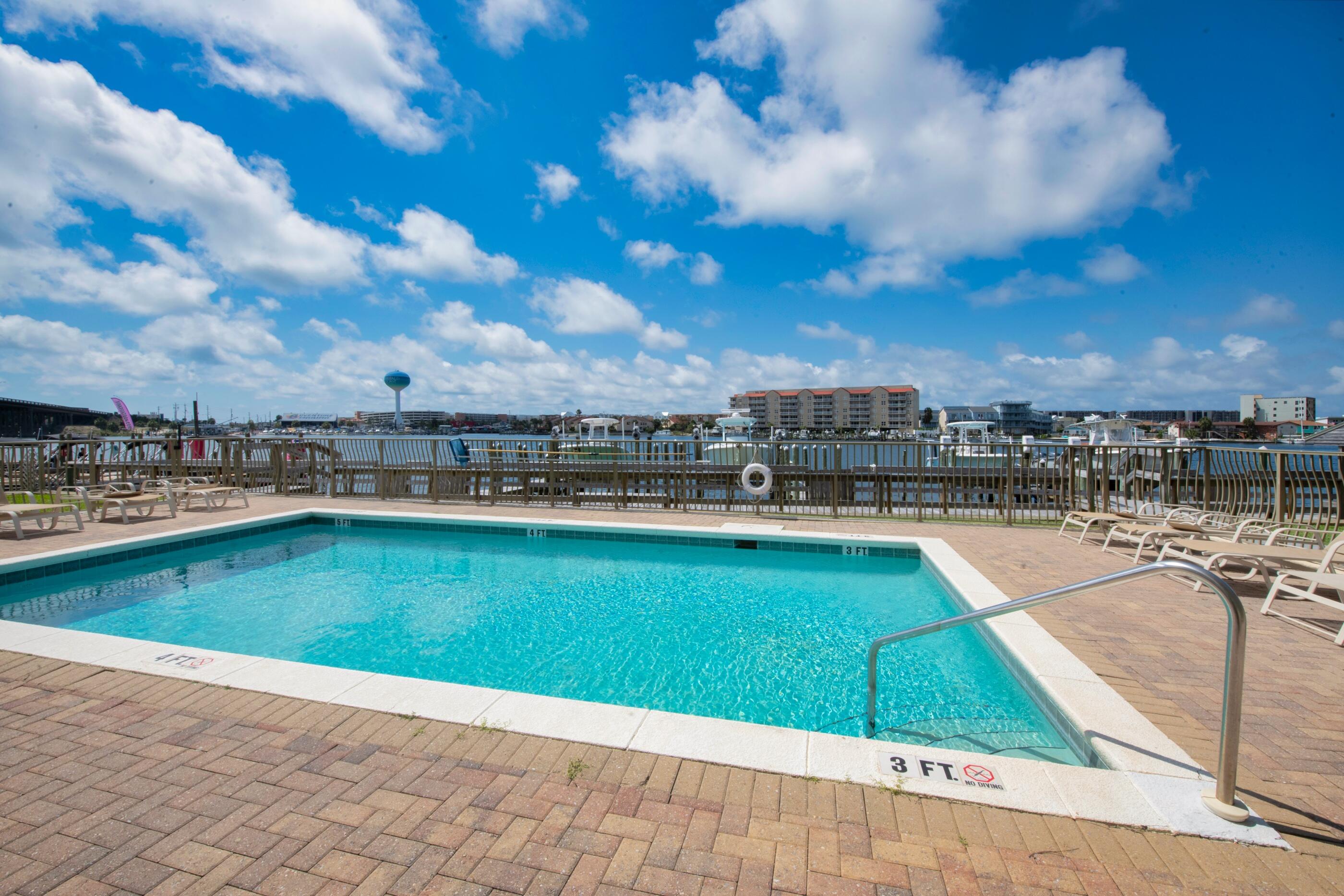 SAILWATCH LANDING - Residential