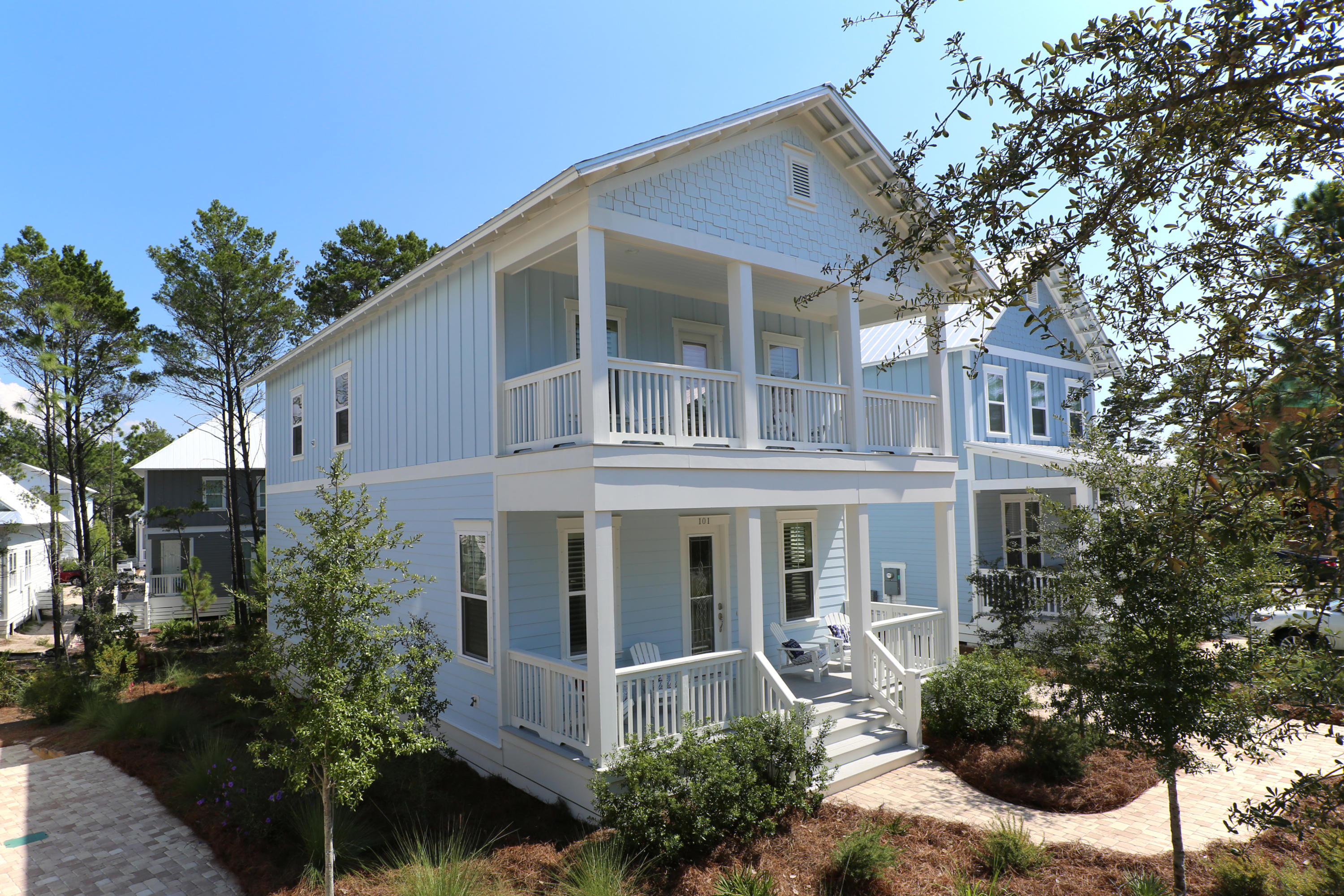 HIGHLAND PARKS - Residential