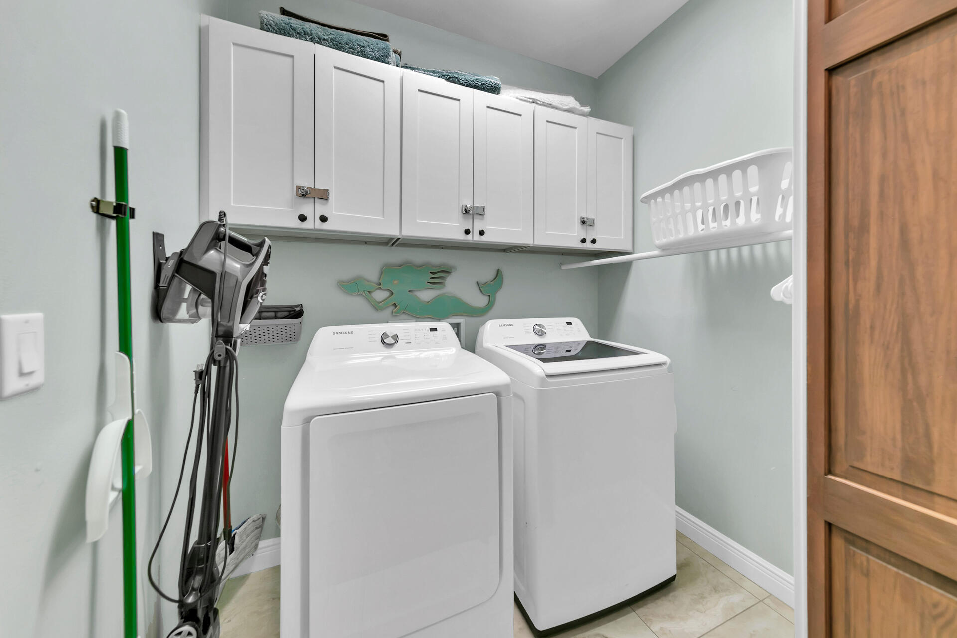 Villa Lago - Residential