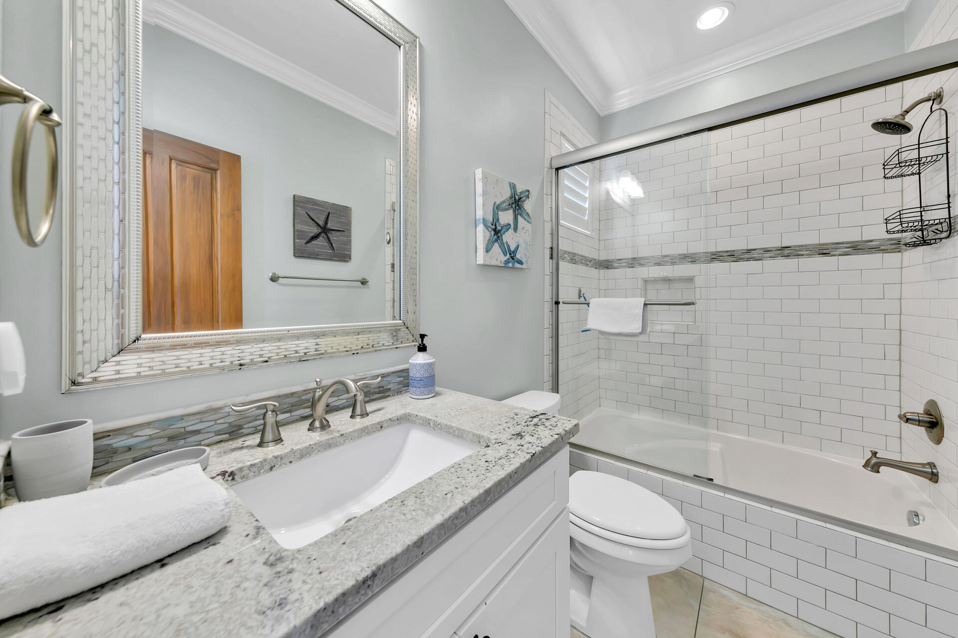 Villa Lago - Residential