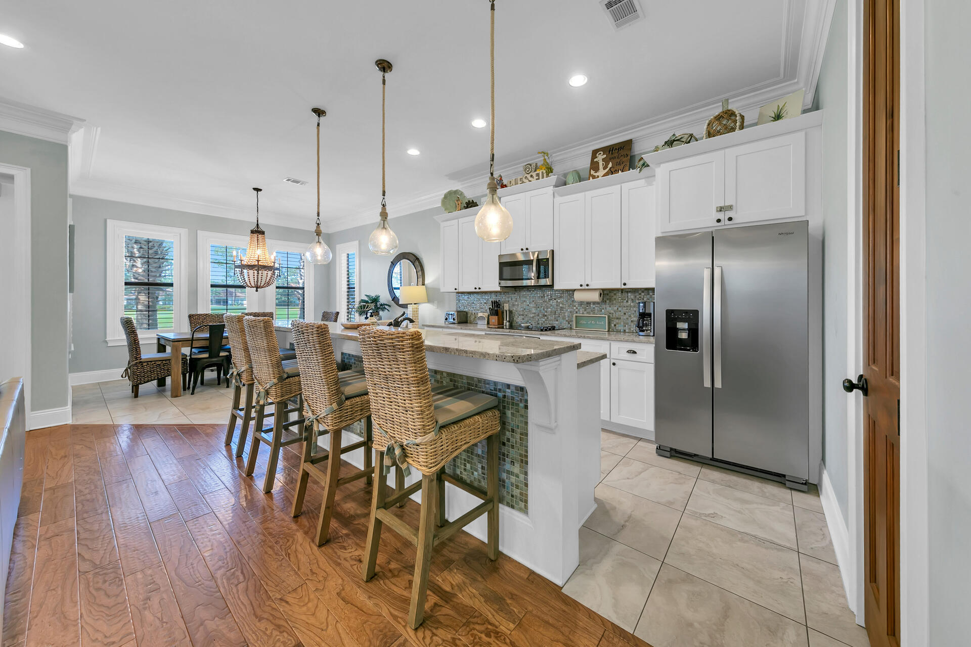 Villa Lago - Residential