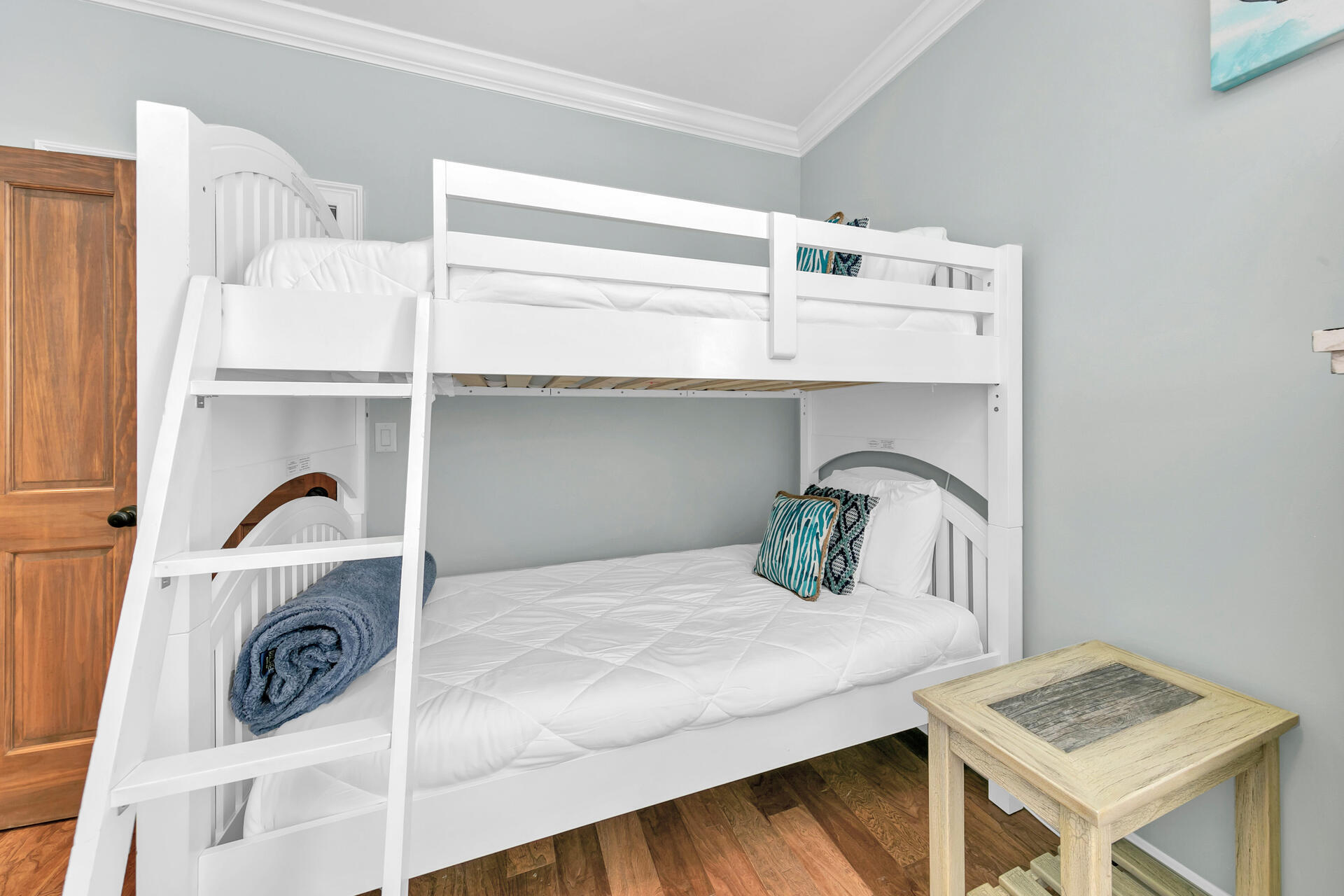 Villa Lago - Residential