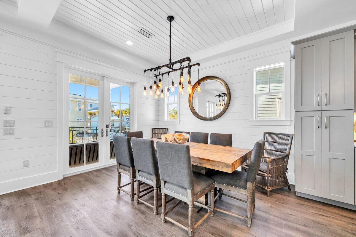 GRAYTON BEACH - Residential