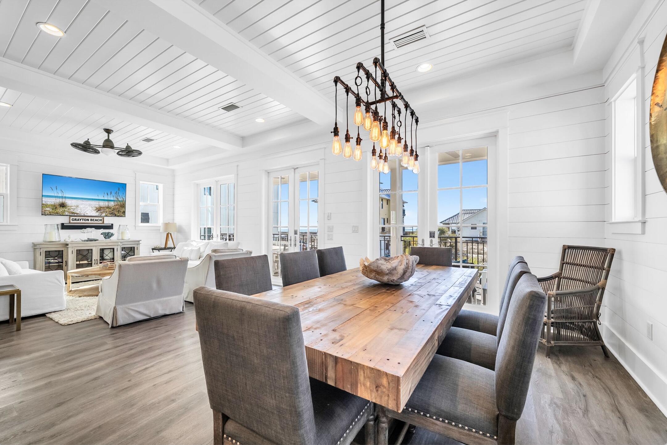 GRAYTON BEACH - Residential