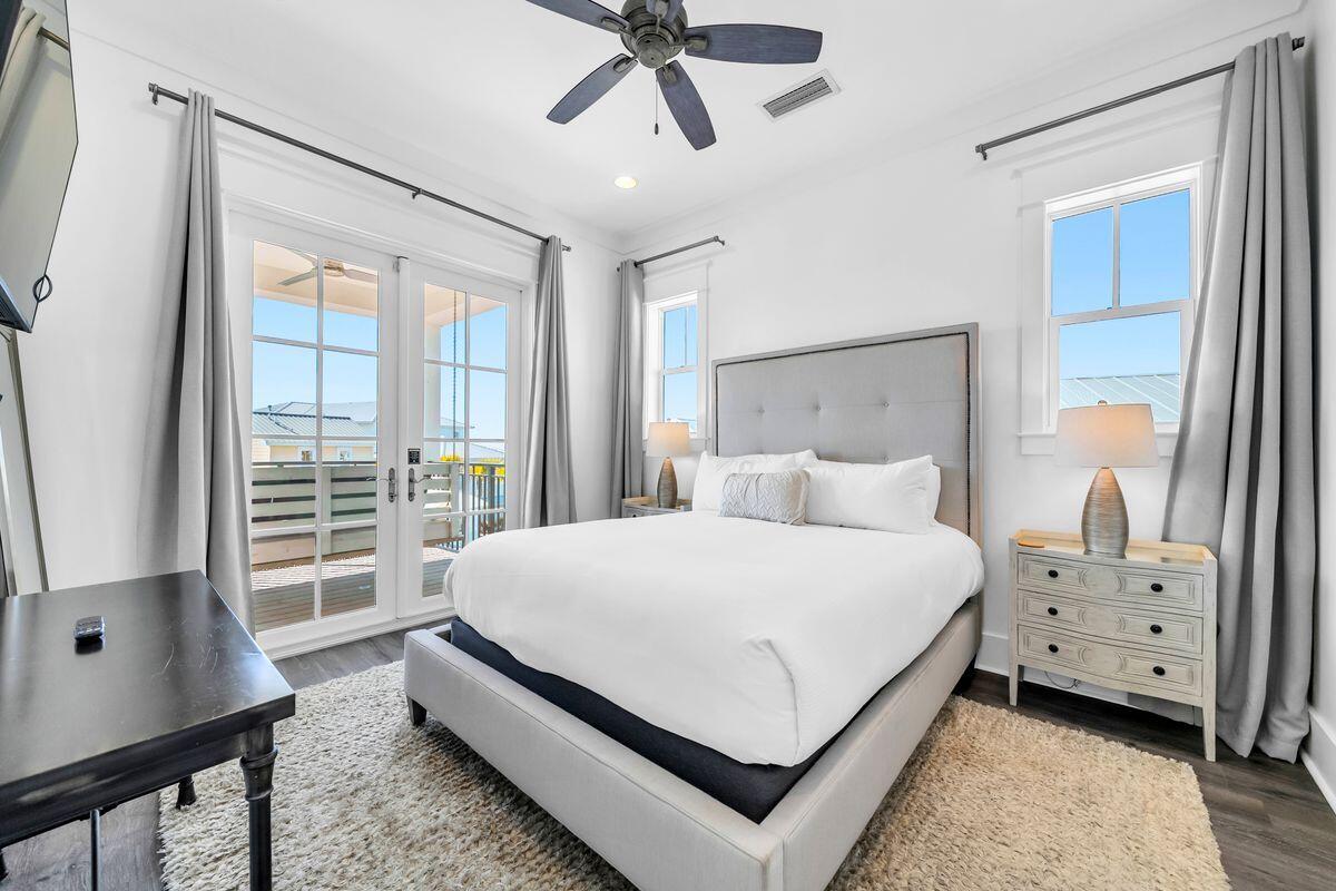 GRAYTON BEACH - Residential