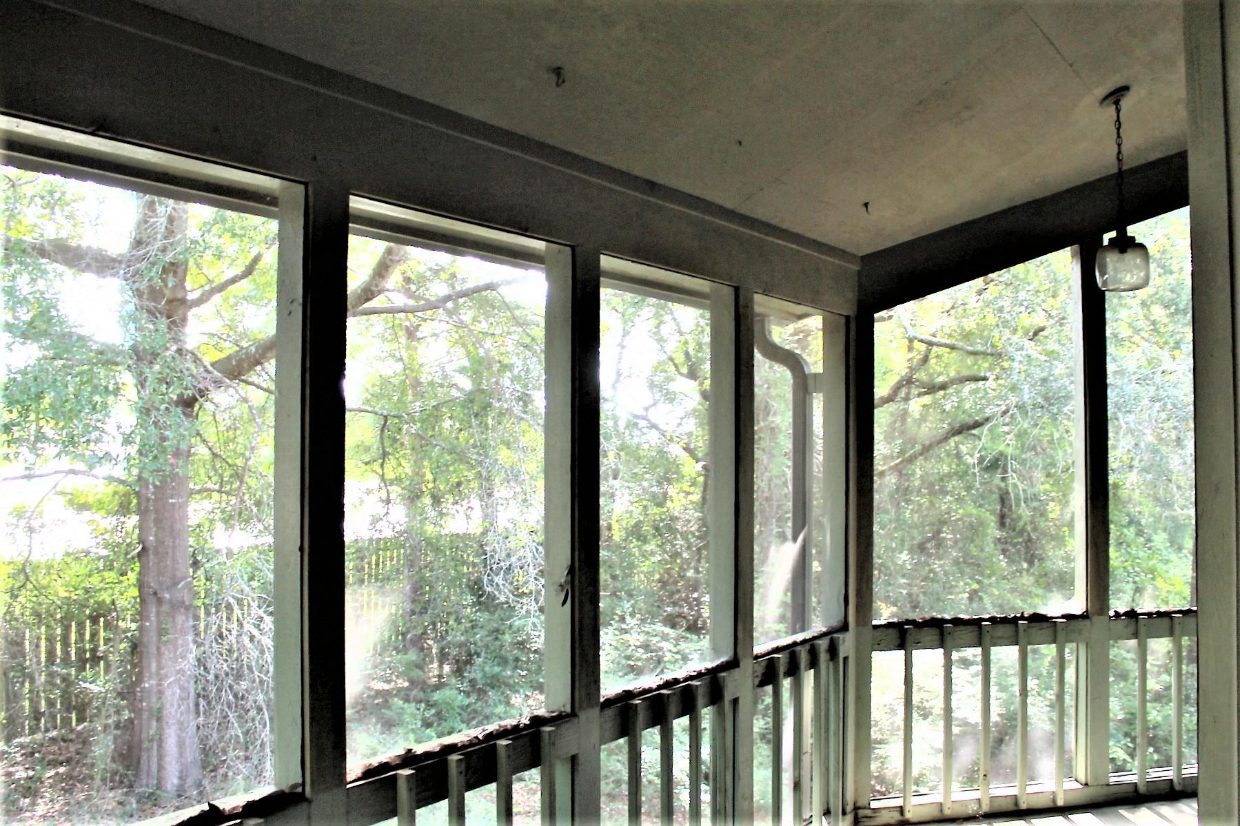 GARDEN OAKS CONDO - Residential