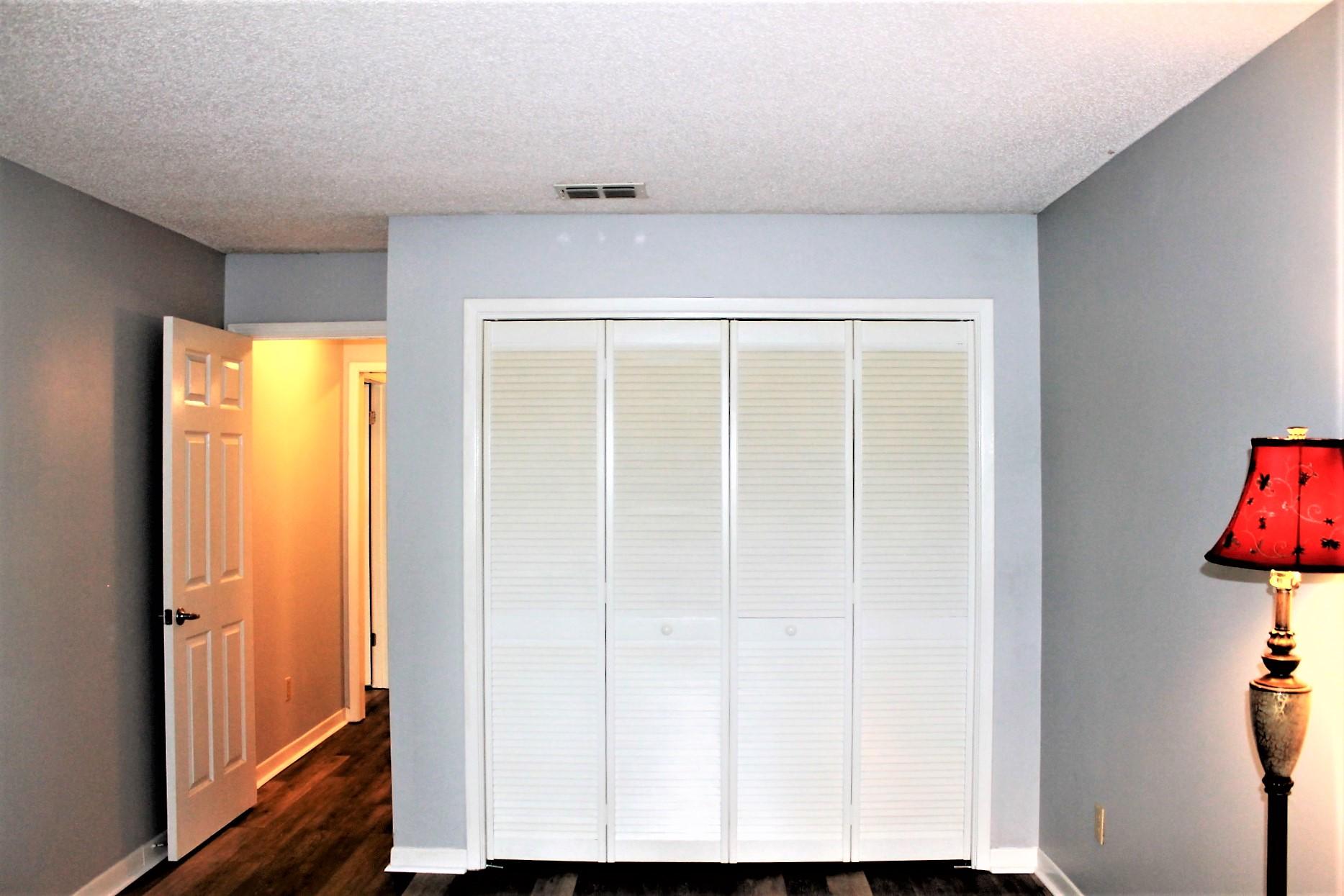 GARDEN OAKS CONDO - Residential