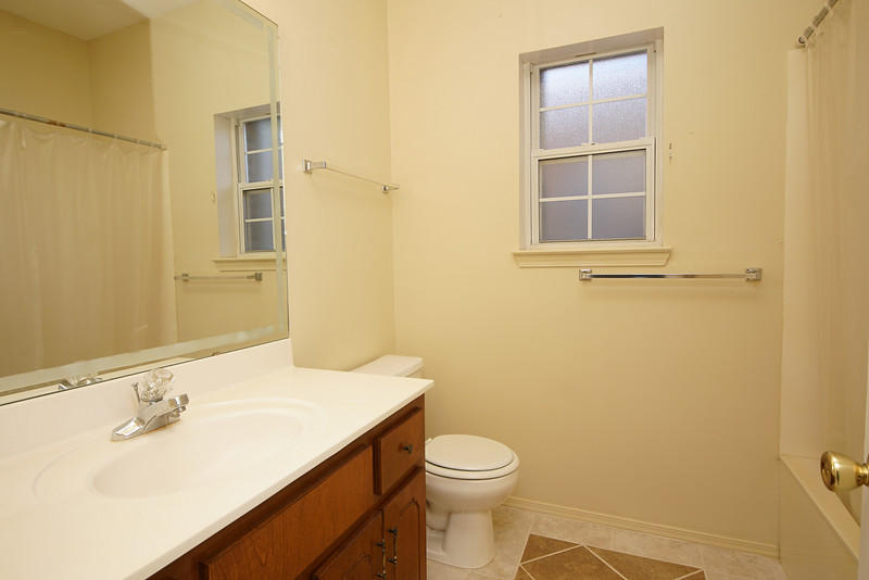 PARKWOOD SQUARE PH 2 - Residential