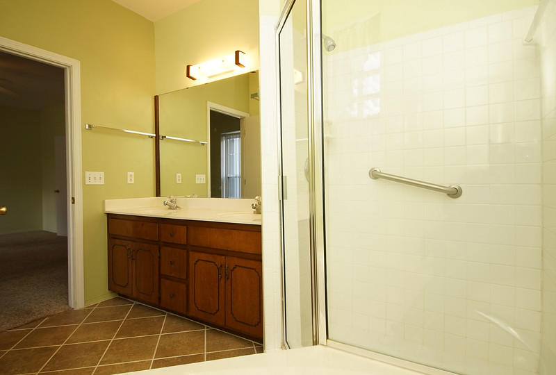 PARKWOOD SQUARE PH 2 - Residential