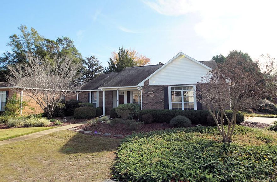 Great location! One owner well maintained 3/2 in the heart Bluewater Bay.Very popular split floor plan with cathedral ceiling,gas fireplace. Kitchen includes granite counters with center island,tall cabinets,gas range,refrigerator w/ice maker.Formal dining are and breakfast nook off the kitchen.Master is nice size with walk-in closet.Master bath has a jetted jacuzzi tub ,walk-in shower with dual vanity sinks.The other 2 bedrooms on share a full bathroom.Home includes newer vinyl upgraded window's storm shutter'sRoof (2005 Hvac (2010) Gas furnace (2010)Waking distance to Bluewater Elementary,Winn Dixie Shopping center.Bluewater Bay has a lot to offer including a full service marina,shopping,36 hole golf course,parks & nature trails to name a few.15 Minute drive to Eglin AFB.