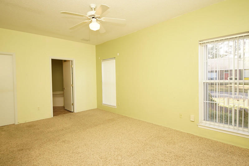 PARKWOOD SQUARE PH 2 - Residential