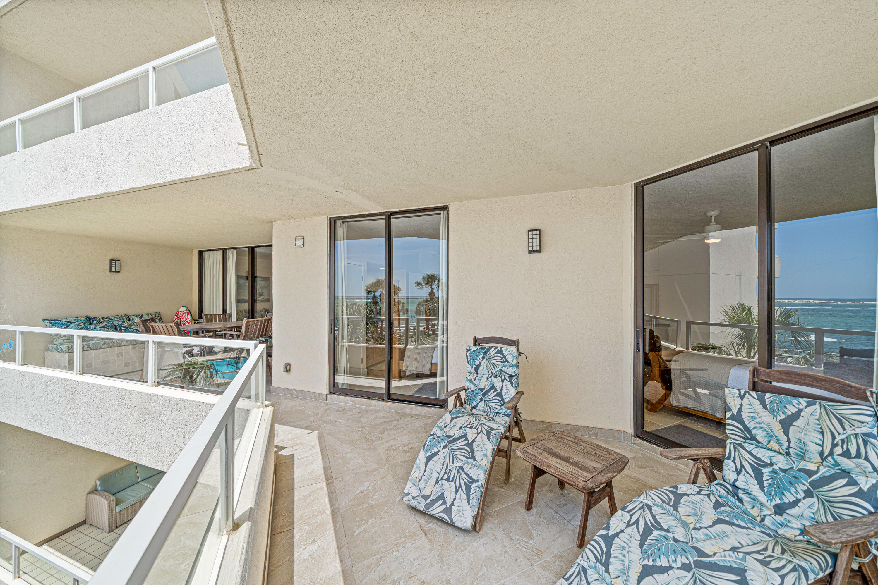 EAST PASS TOWERS CONDOMINIUM, PHASE 1 - Residential