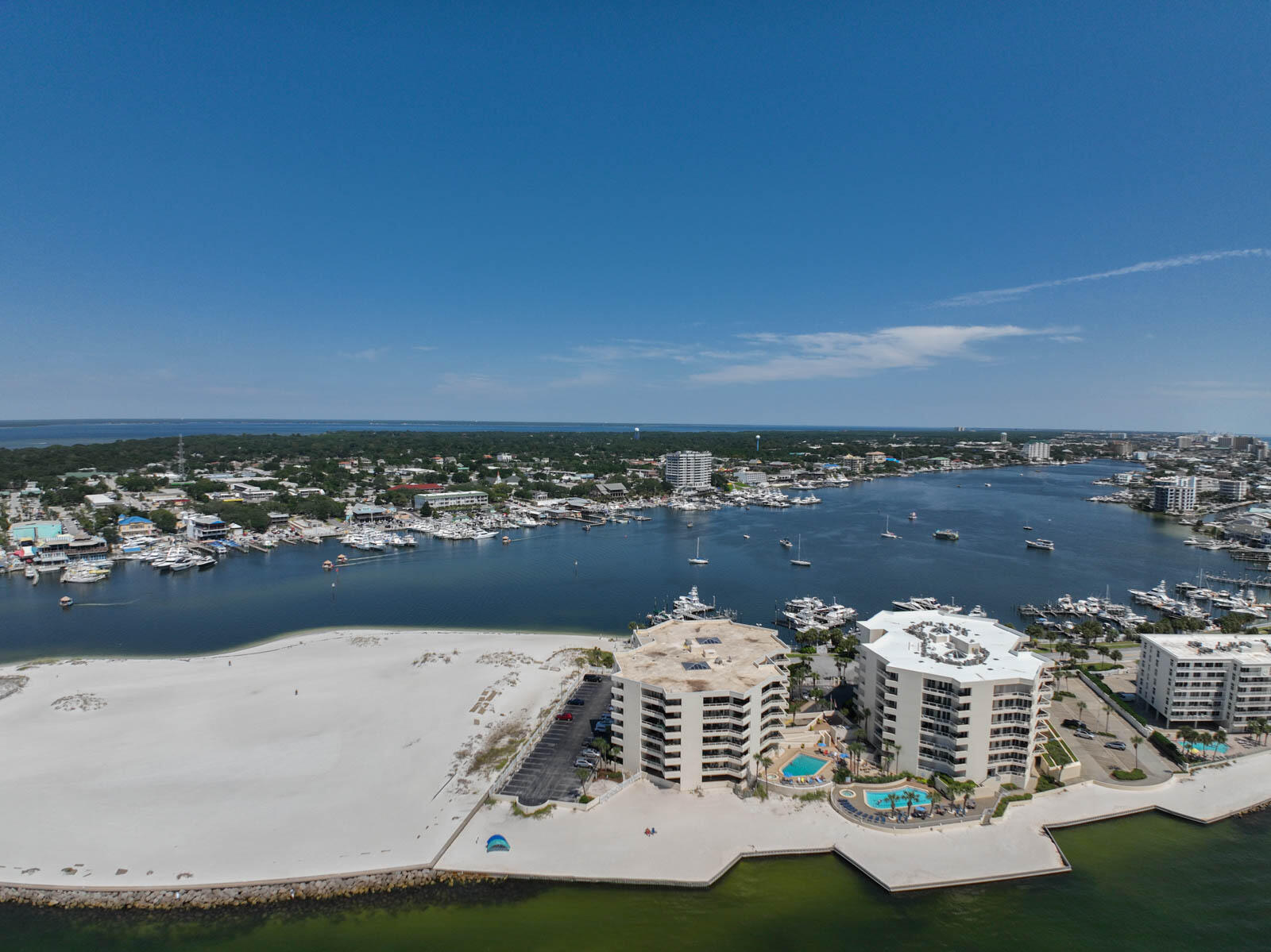 EAST PASS TOWERS CONDOMINIUM, PHASE 1 - Residential