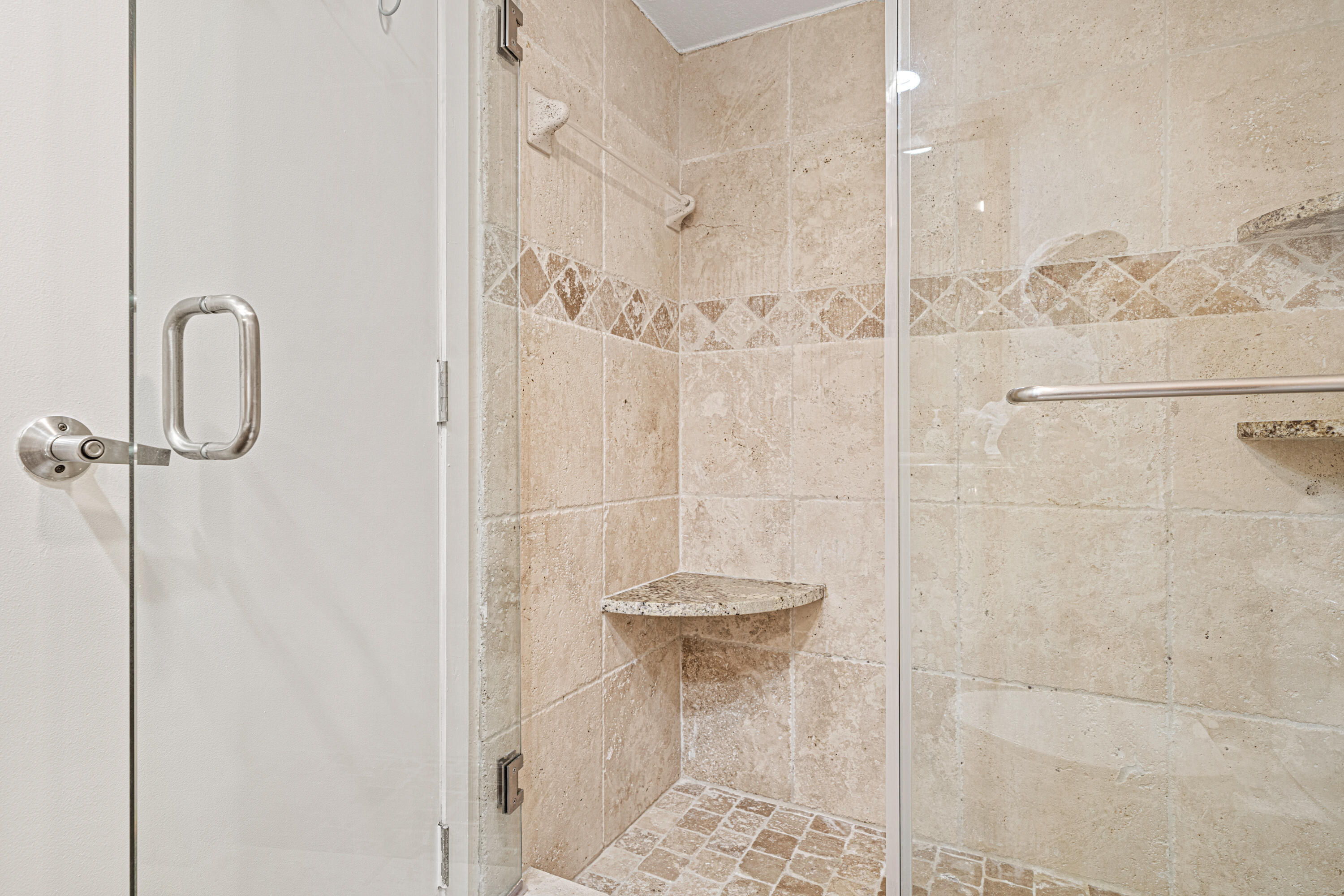 EAST PASS TOWERS CONDOMINIUM, PHASE 1 - Residential