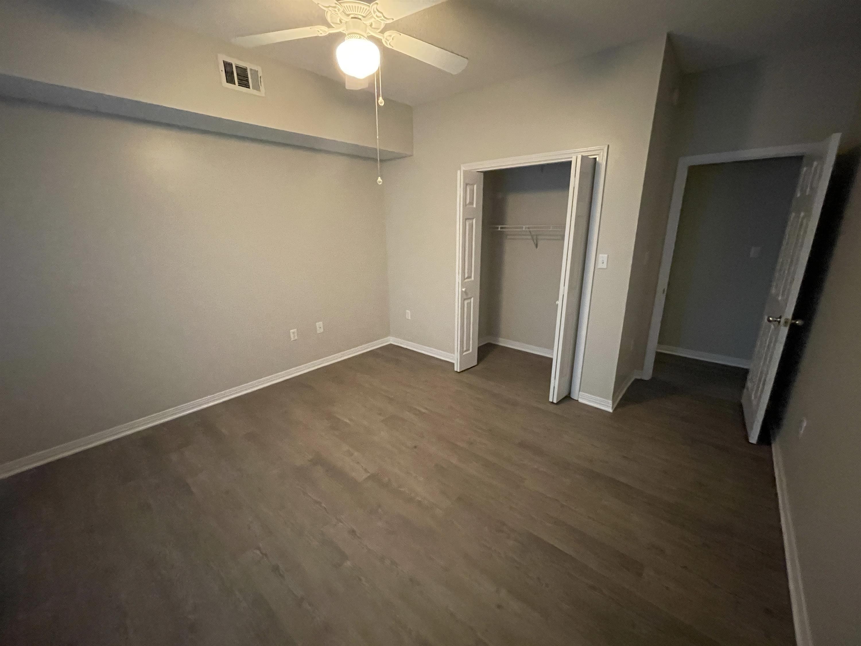 THE OAKS AT NICEVILLE - Residential Lease